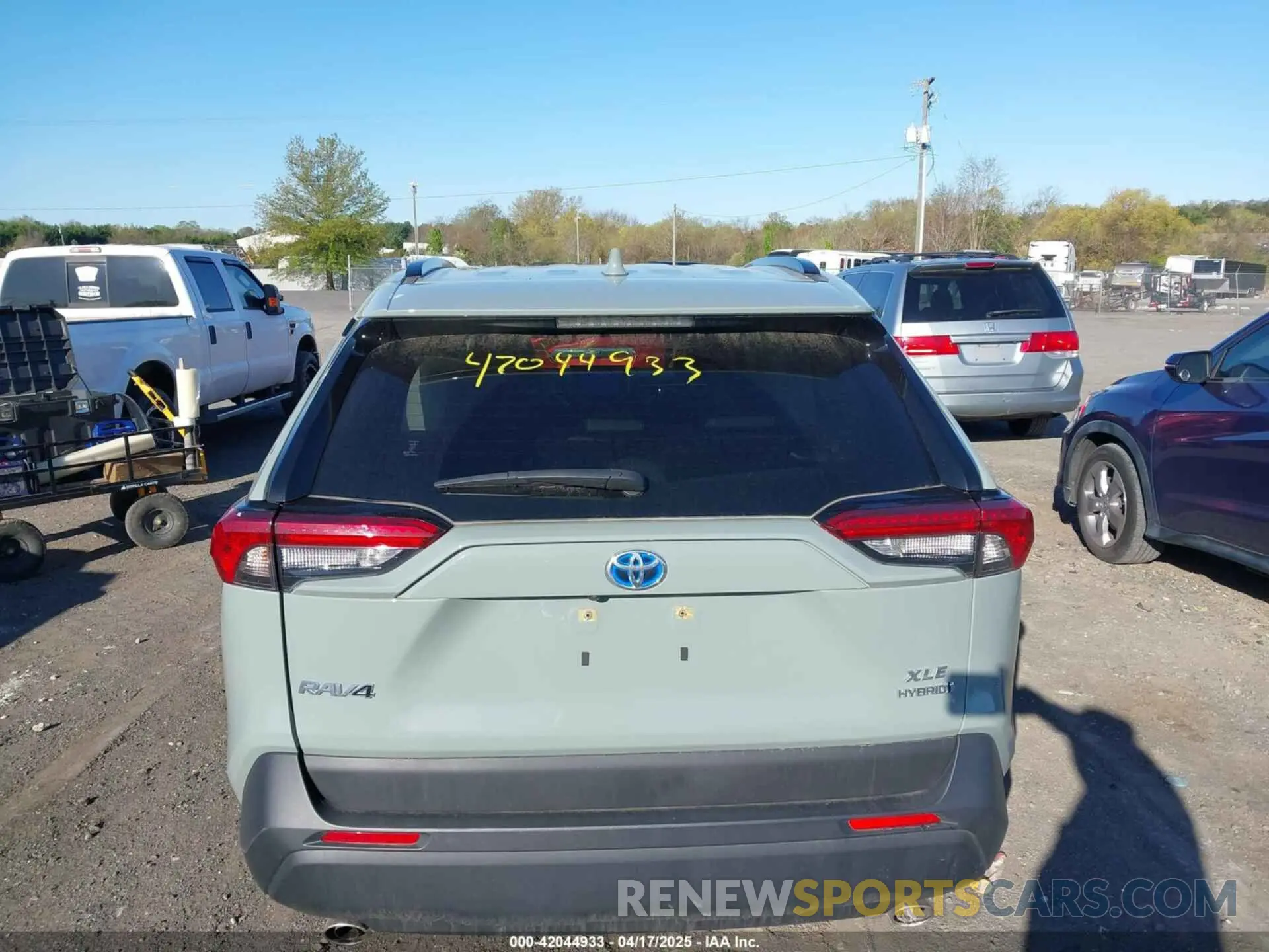 16 Photograph of a damaged car JTMB6RFV3PD116696 TOYOTA RAV4 HYBRID 2023