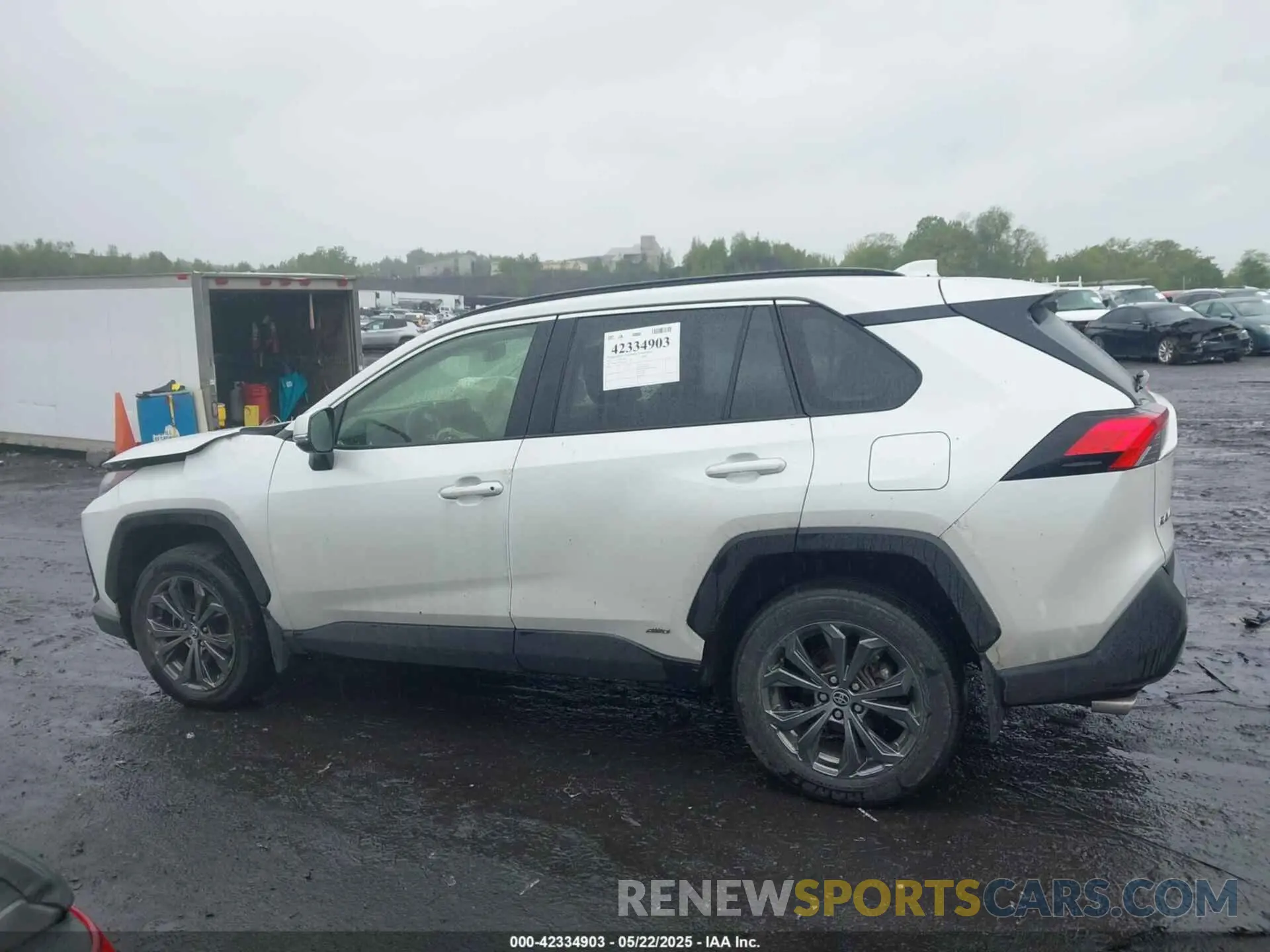 14 Photograph of a damaged car JTMB6RFV3PD546700 TOYOTA RAV4 HYBRID 2023