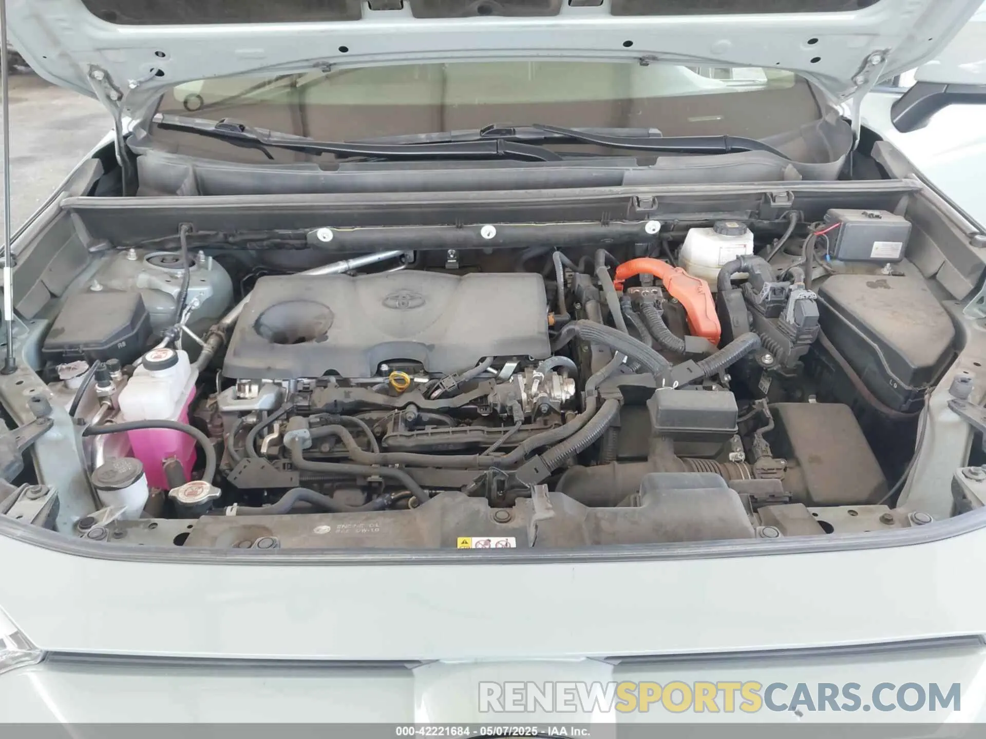10 Photograph of a damaged car JTMB6RFV4PD097043 TOYOTA RAV4 HYBRID 2023