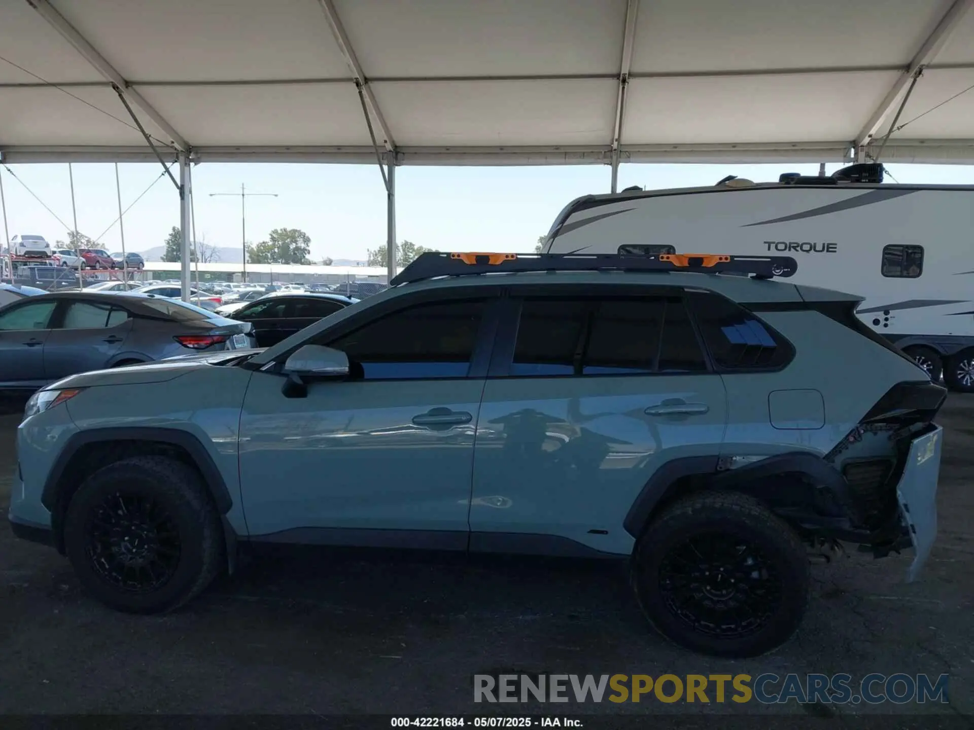 14 Photograph of a damaged car JTMB6RFV4PD097043 TOYOTA RAV4 HYBRID 2023