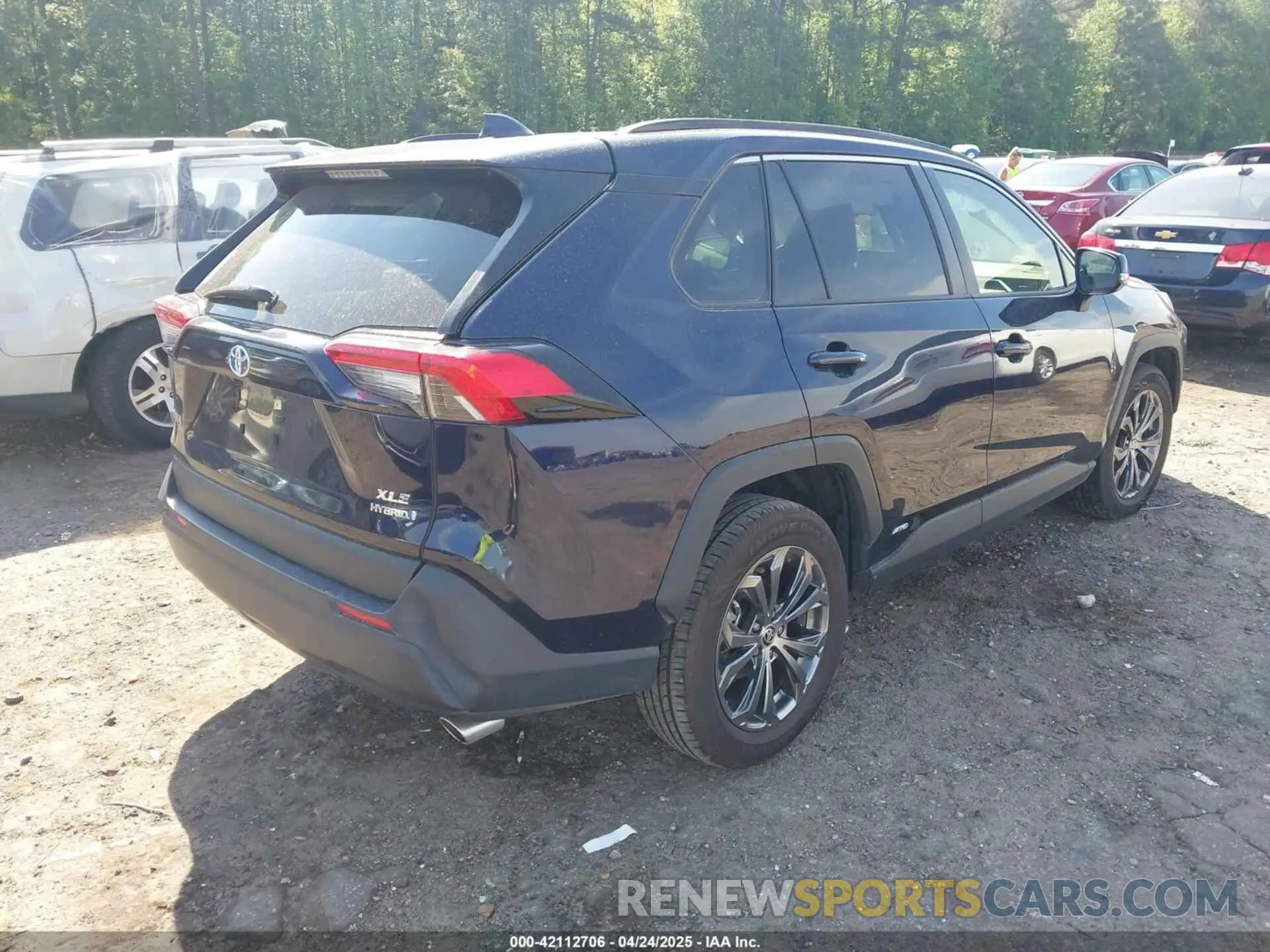 4 Photograph of a damaged car JTMB6RFV4PD098886 TOYOTA RAV4 HYBRID 2023