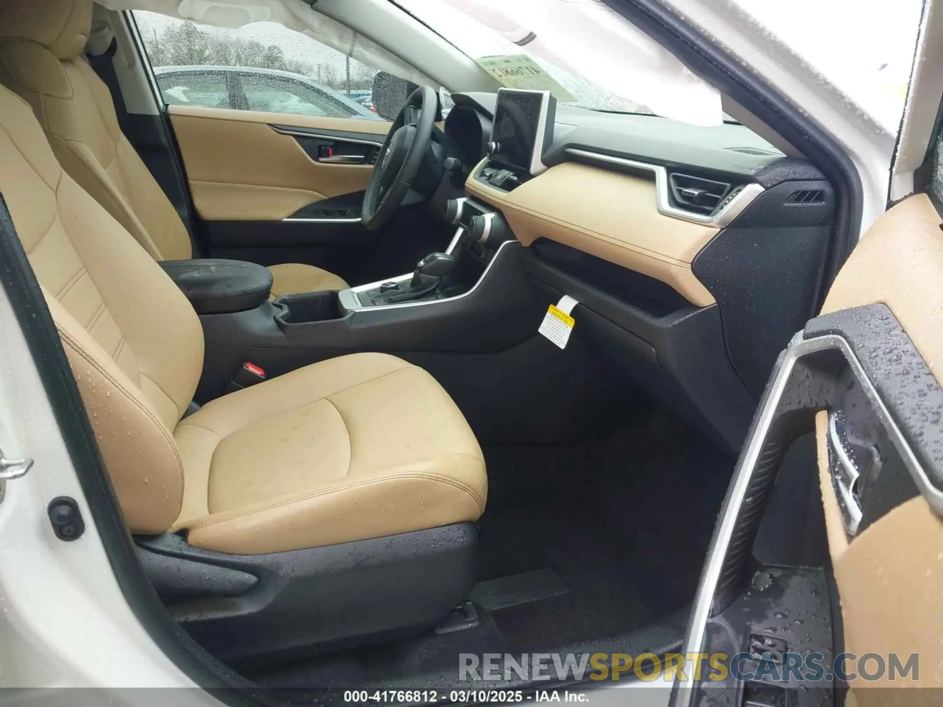 5 Photograph of a damaged car JTMB6RFV4PD114763 TOYOTA RAV4 HYBRID 2023