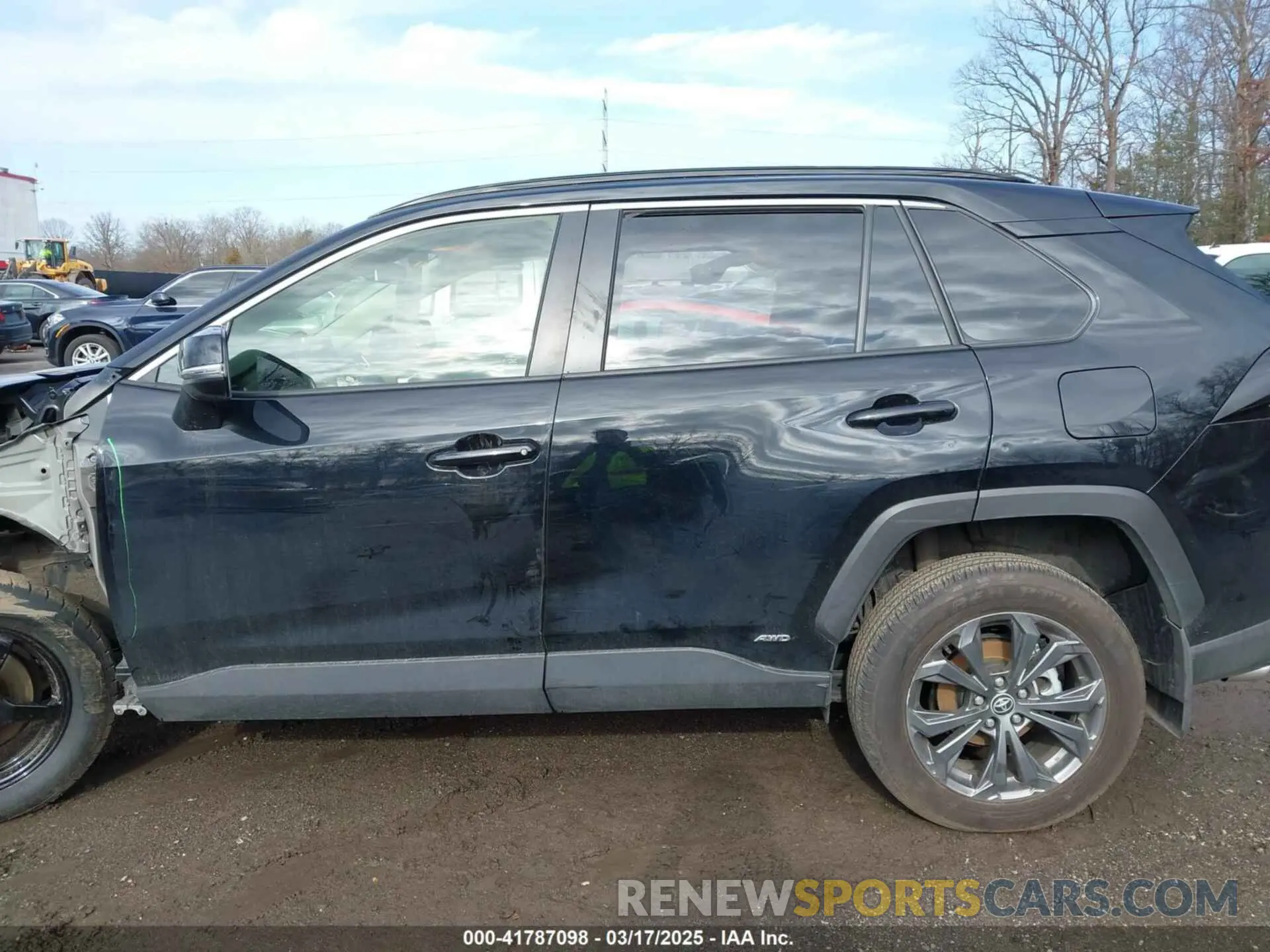 15 Photograph of a damaged car JTMB6RFV5PD115565 TOYOTA RAV4 HYBRID 2023