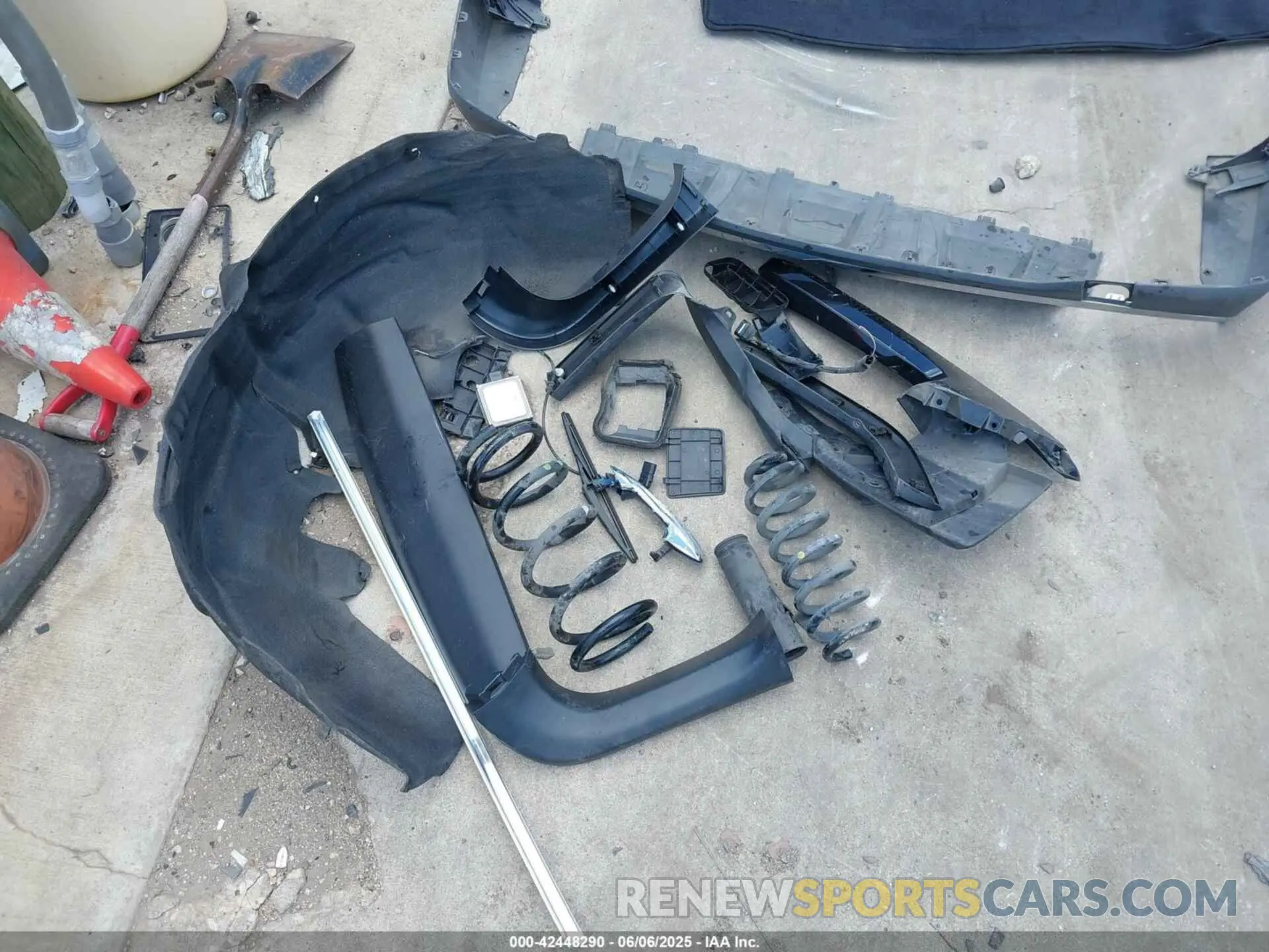 12 Photograph of a damaged car JTMB6RFV6PD079532 TOYOTA RAV4 HYBRID 2023