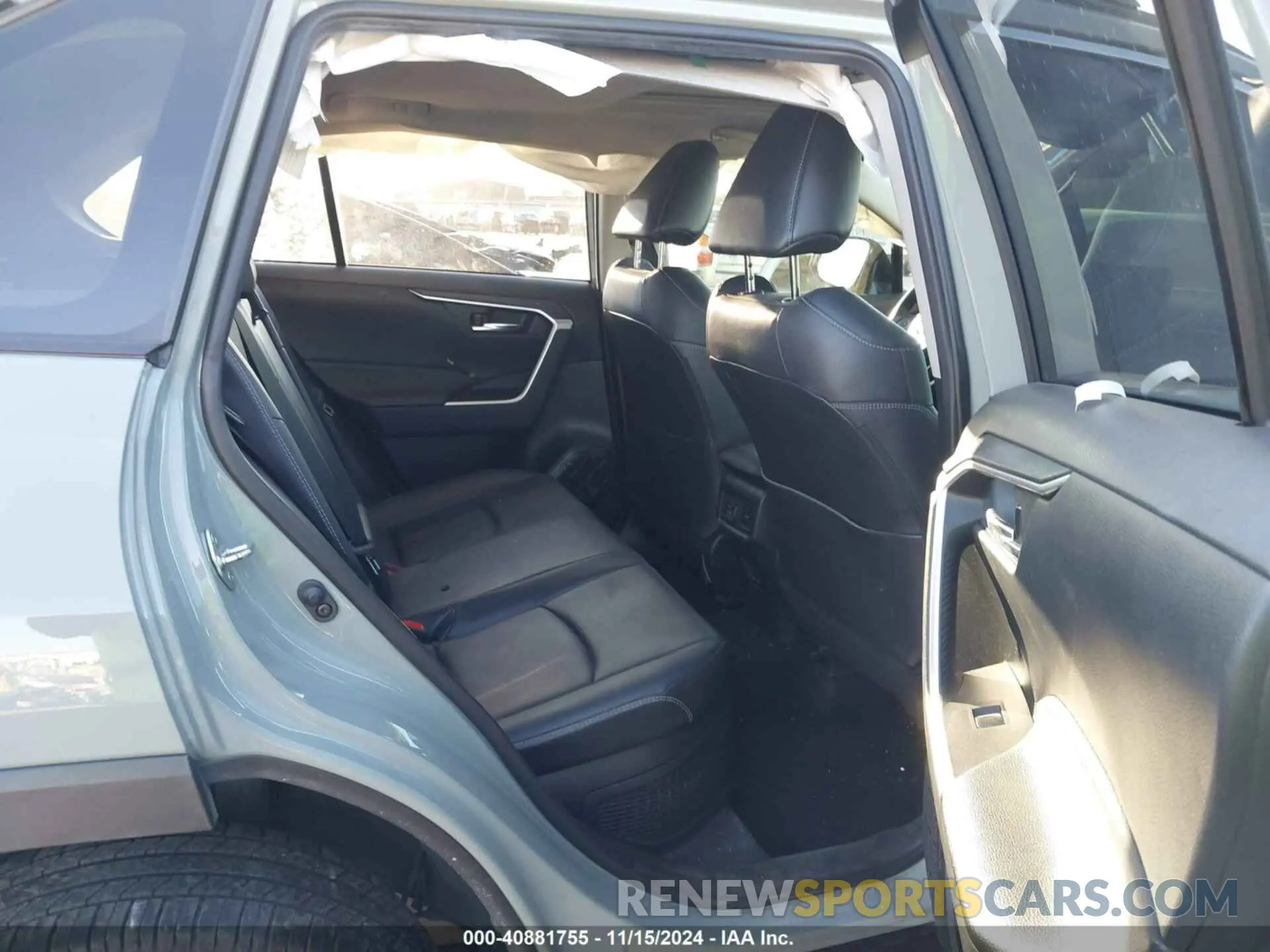 8 Photograph of a damaged car JTMB6RFV8PJ029989 TOYOTA RAV4 HYBRID 2023