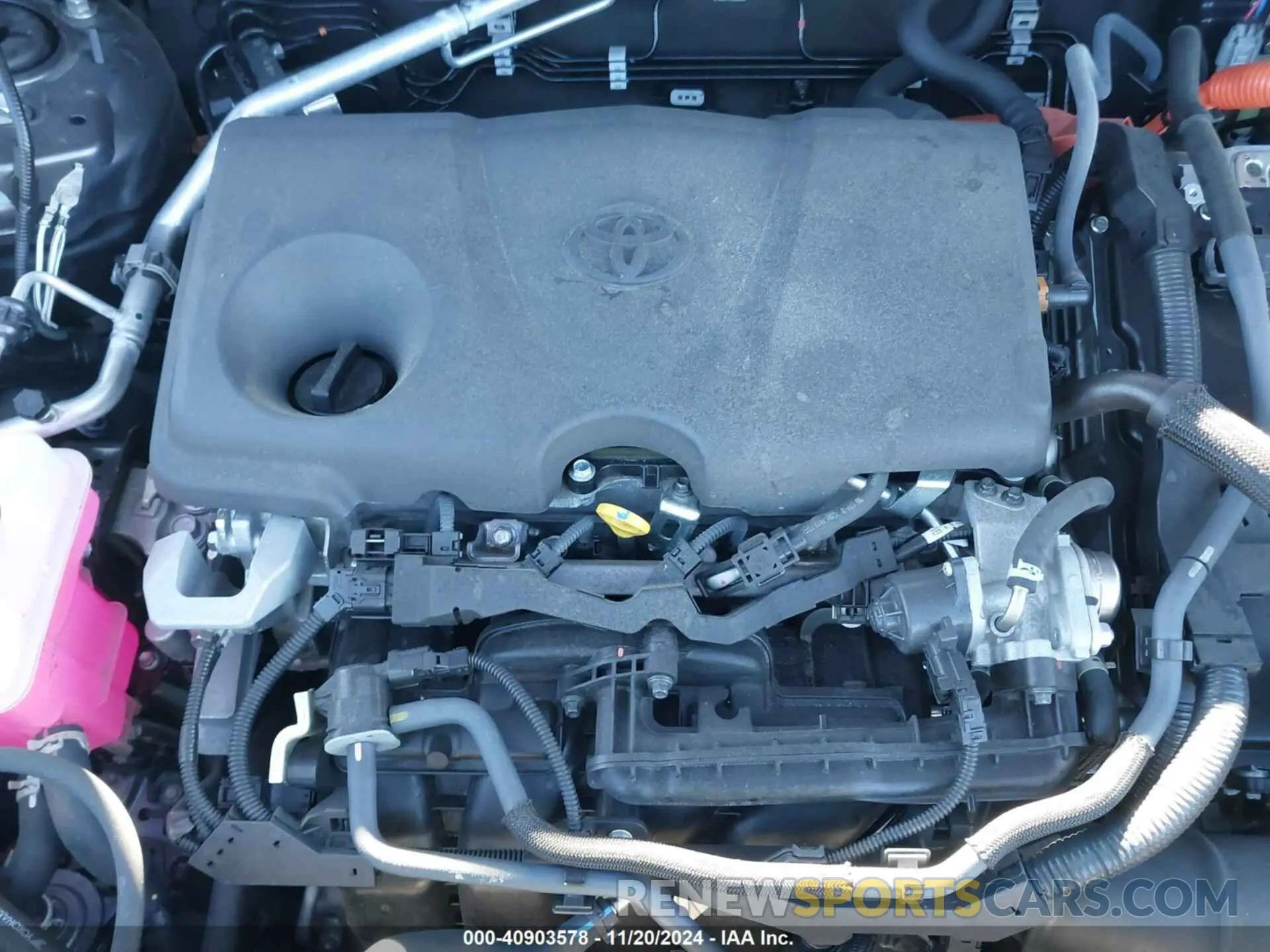 10 Photograph of a damaged car JTMD6RFV0PD097081 TOYOTA RAV4 HYBRID 2023