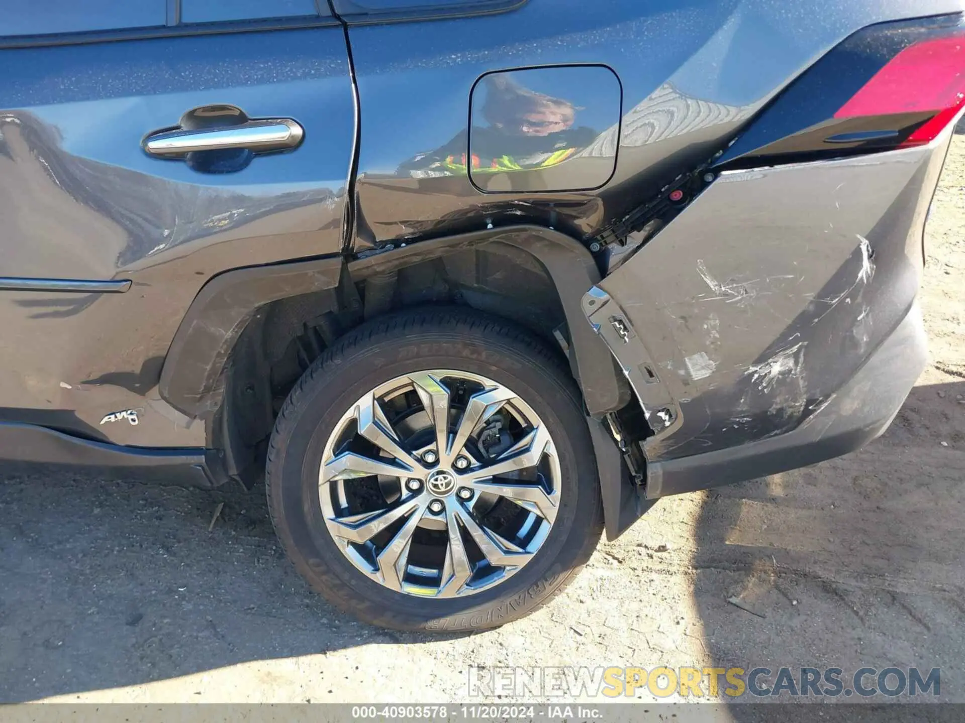 6 Photograph of a damaged car JTMD6RFV0PD097081 TOYOTA RAV4 HYBRID 2023