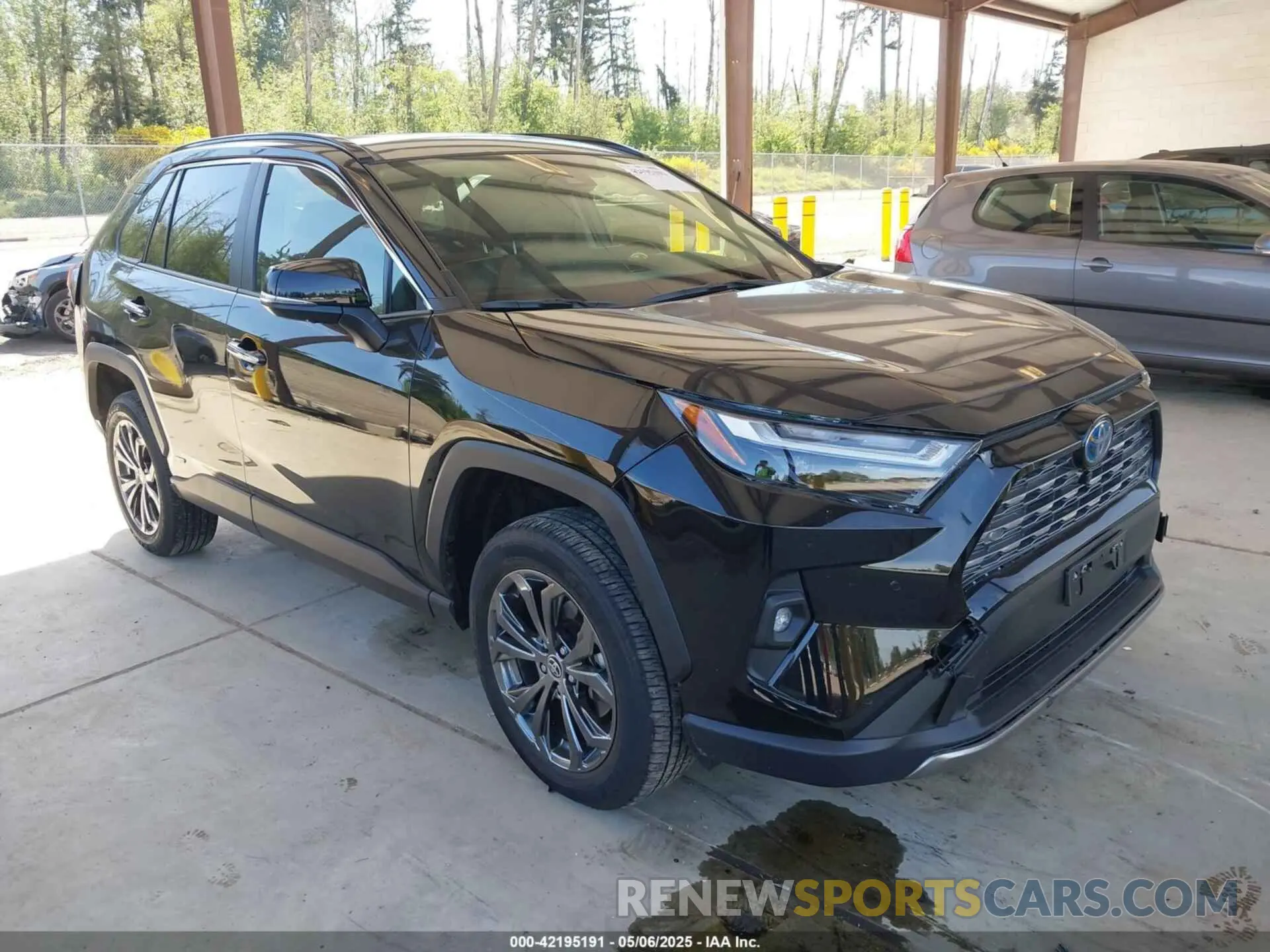 1 Photograph of a damaged car JTMD6RFV2PD115516 TOYOTA RAV4 HYBRID 2023
