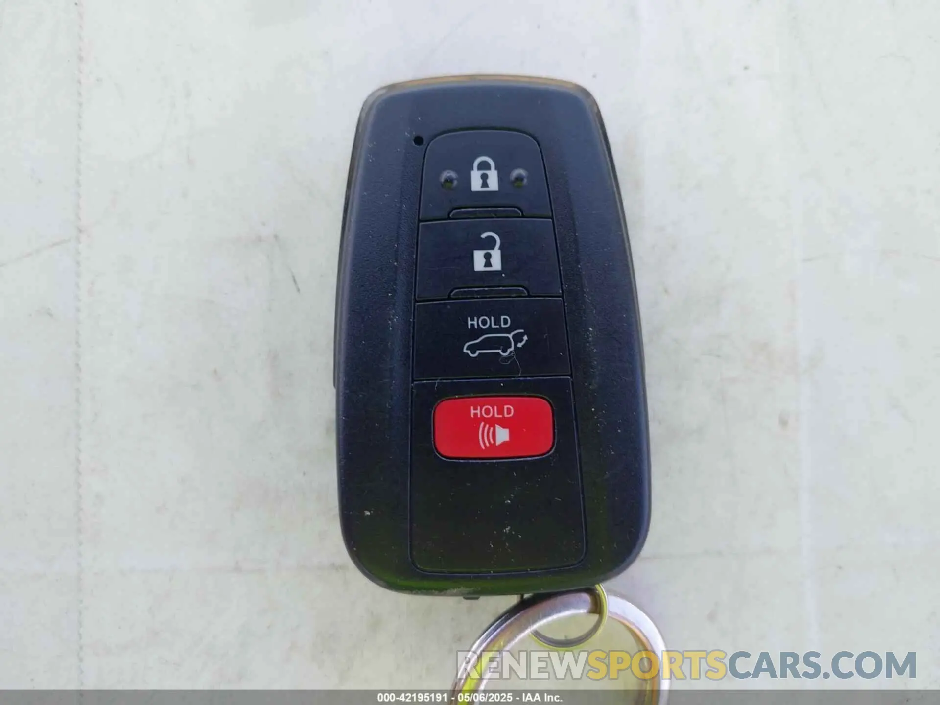 11 Photograph of a damaged car JTMD6RFV2PD115516 TOYOTA RAV4 HYBRID 2023