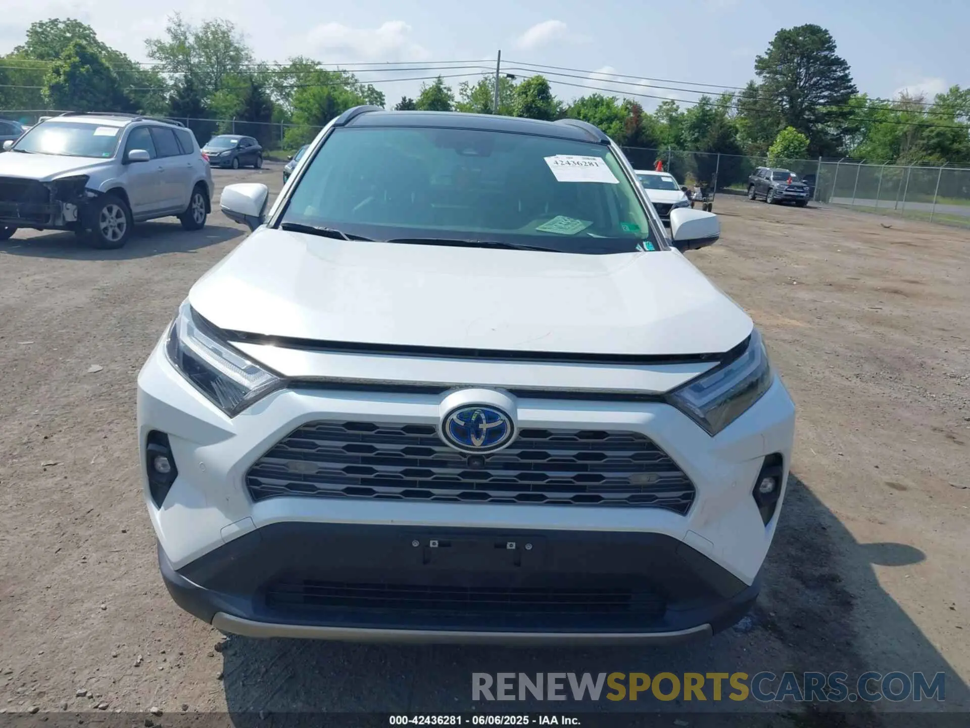 12 Photograph of a damaged car JTMD6RFV2PD547202 TOYOTA RAV4 HYBRID 2023