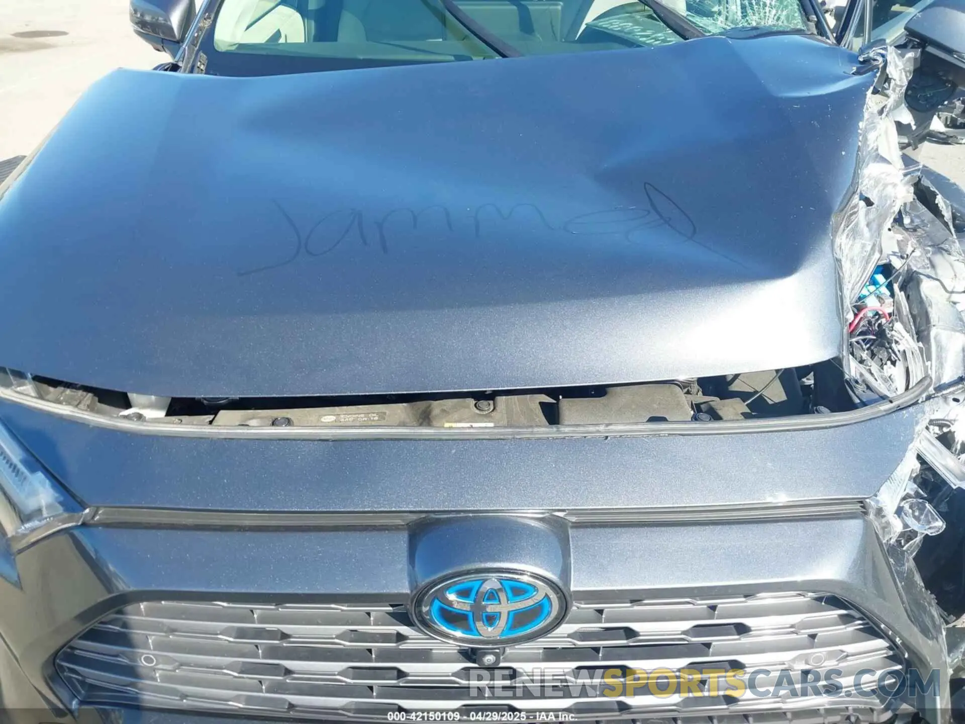 10 Photograph of a damaged car JTMD6RFVXPD096861 TOYOTA RAV4 HYBRID 2023