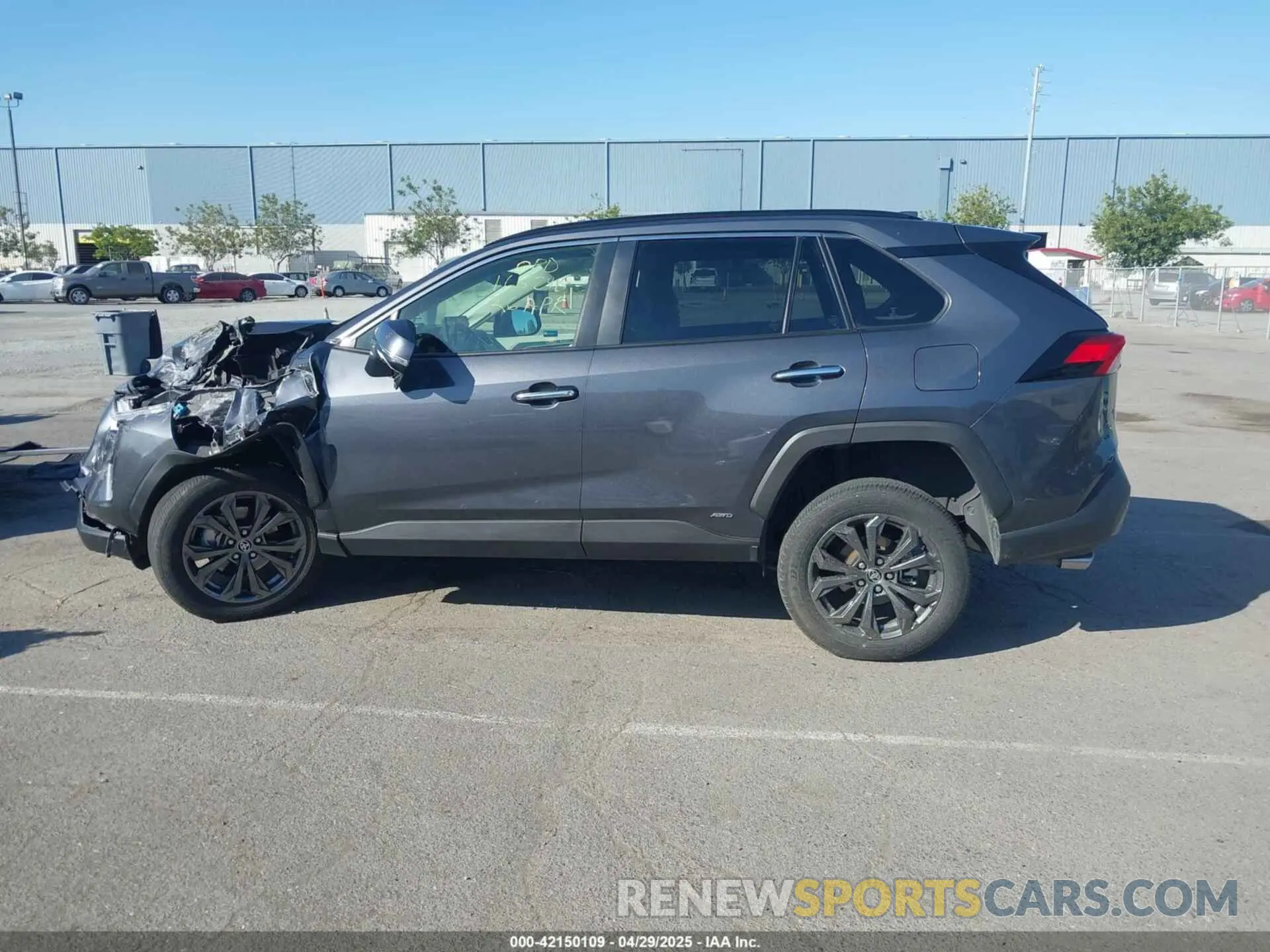 13 Photograph of a damaged car JTMD6RFVXPD096861 TOYOTA RAV4 HYBRID 2023