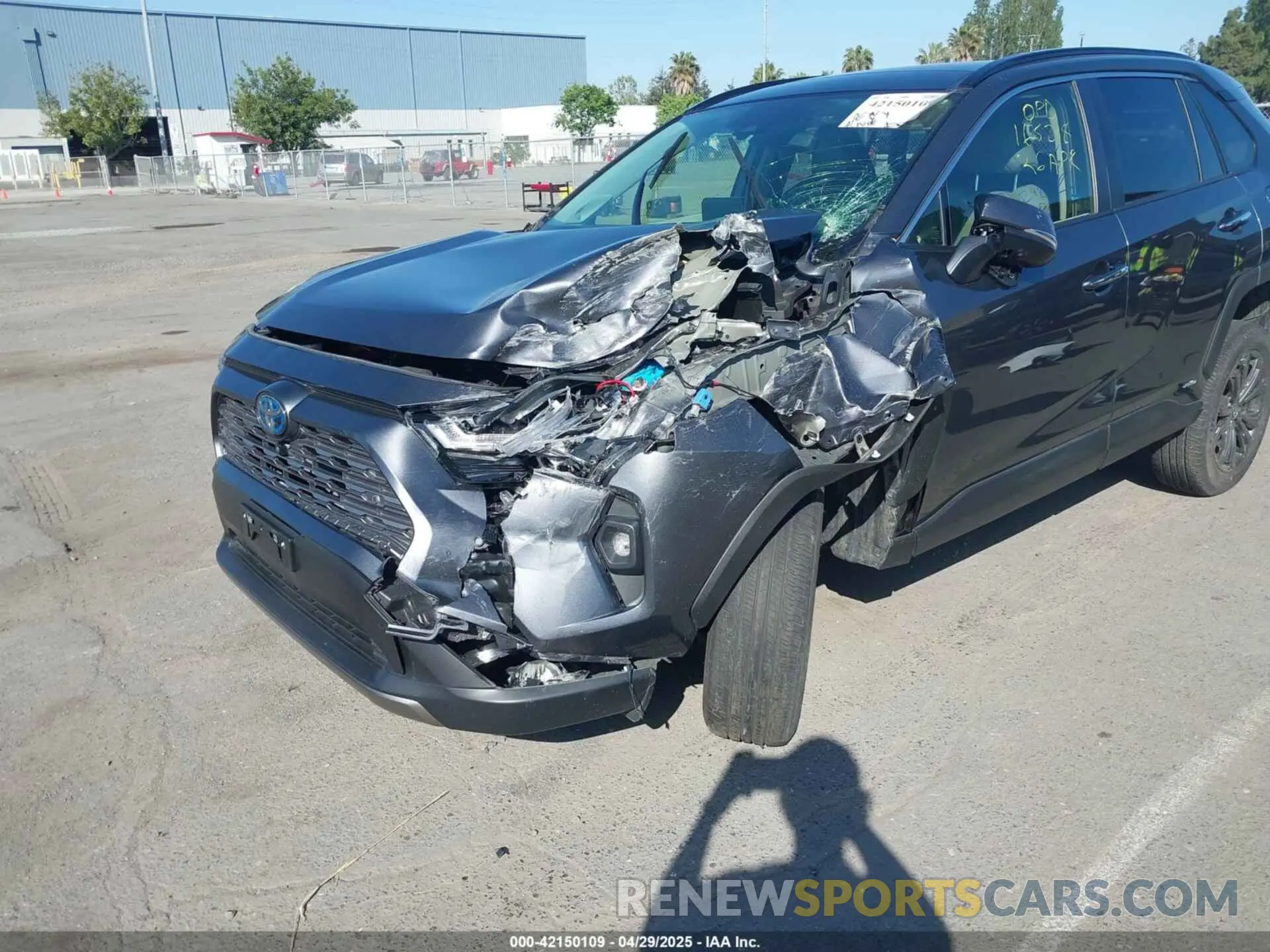 6 Photograph of a damaged car JTMD6RFVXPD096861 TOYOTA RAV4 HYBRID 2023