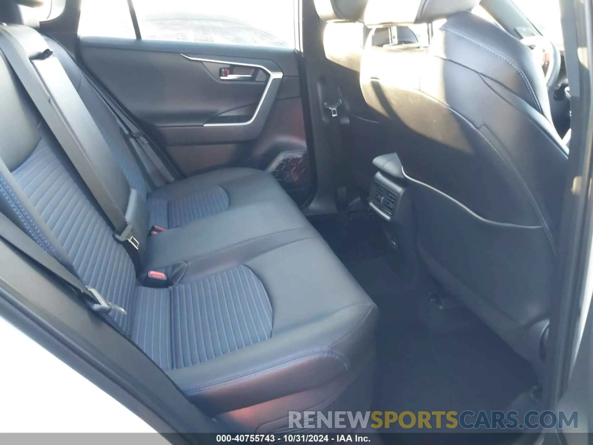 8 Photograph of a damaged car JTME6RFV0PD547915 TOYOTA RAV4 HYBRID 2023