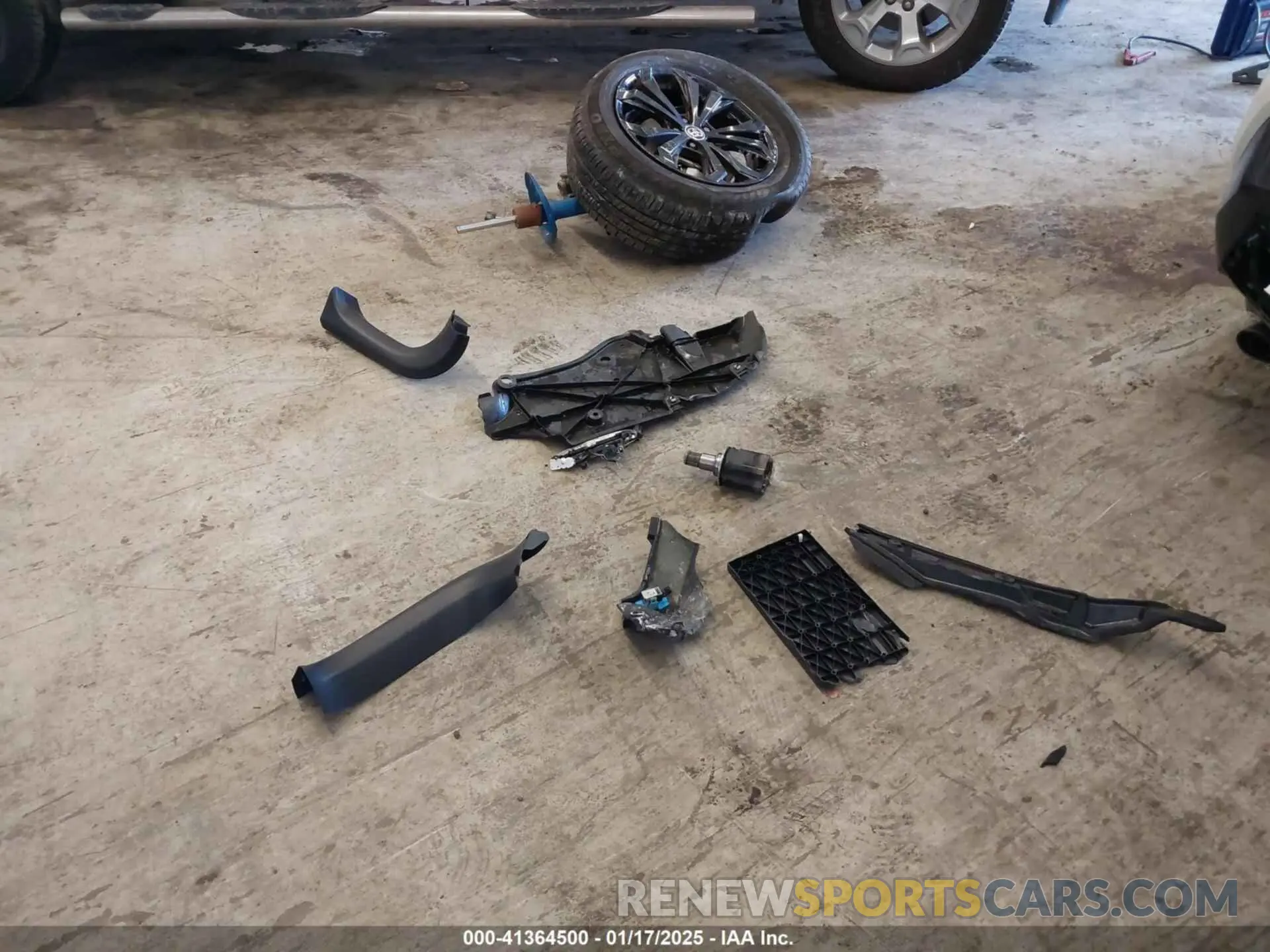 12 Photograph of a damaged car JTME6RFV5PJ038596 TOYOTA RAV4 HYBRID 2023