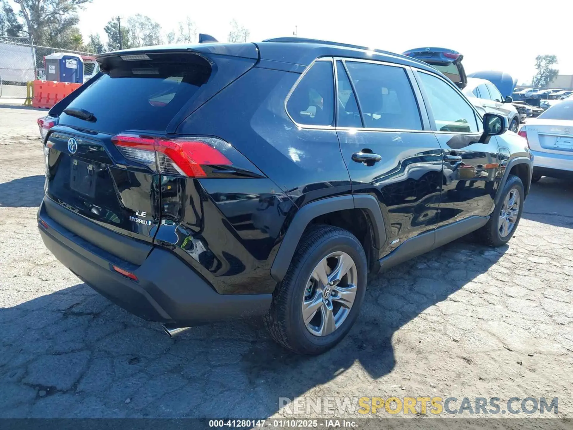 4 Photograph of a damaged car JTMLWRFV3PD199244 TOYOTA RAV4 HYBRID 2023