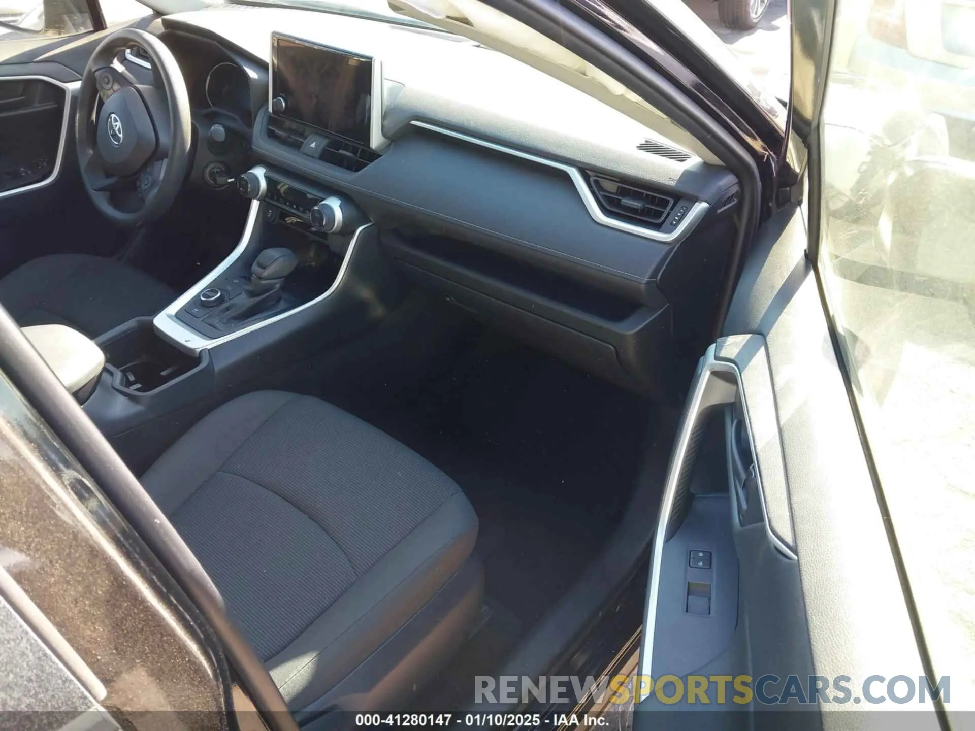 5 Photograph of a damaged car JTMLWRFV3PD199244 TOYOTA RAV4 HYBRID 2023