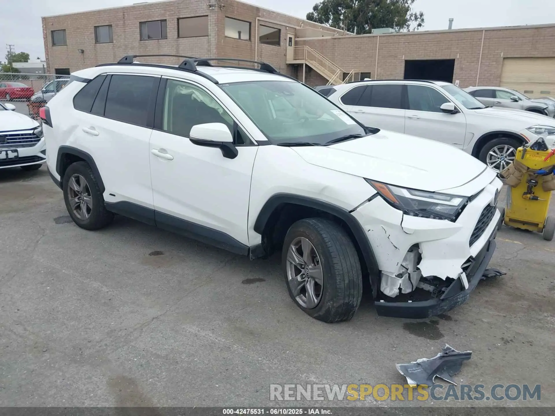6 Photograph of a damaged car JTMMWRFV3PD193495 TOYOTA RAV4 HYBRID 2023