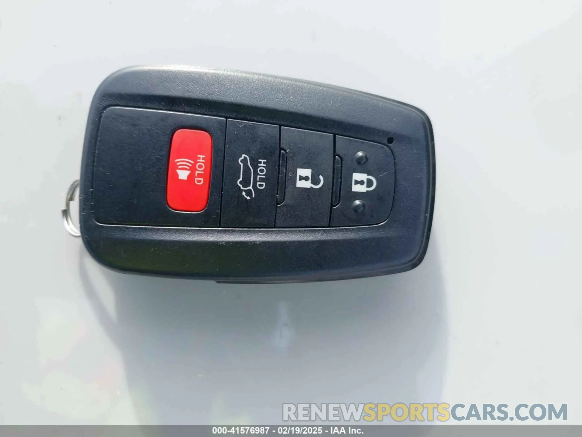 11 Photograph of a damaged car JTMRWRFV2PD201561 TOYOTA RAV4 HYBRID 2023