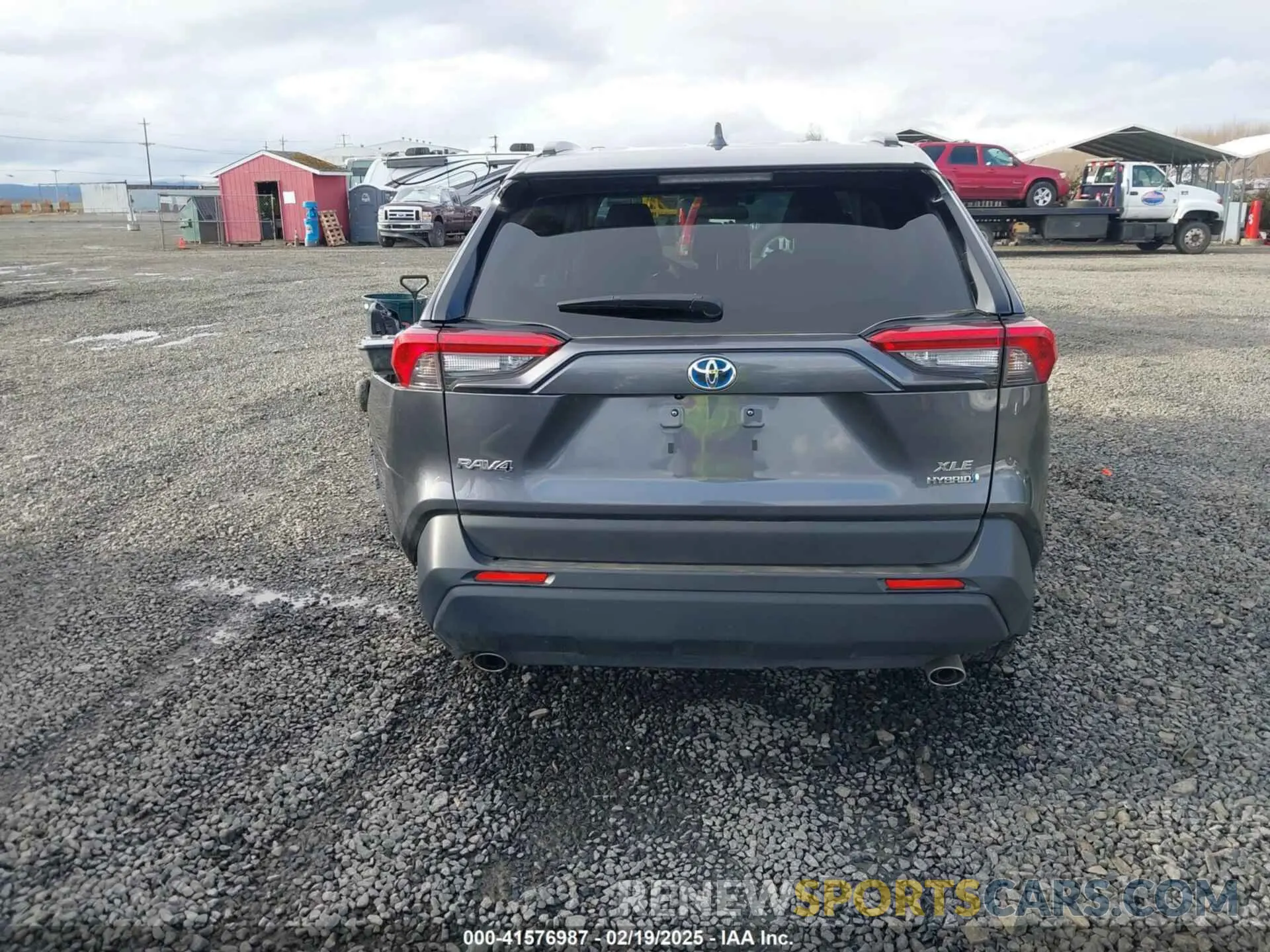 16 Photograph of a damaged car JTMRWRFV2PD201561 TOYOTA RAV4 HYBRID 2023