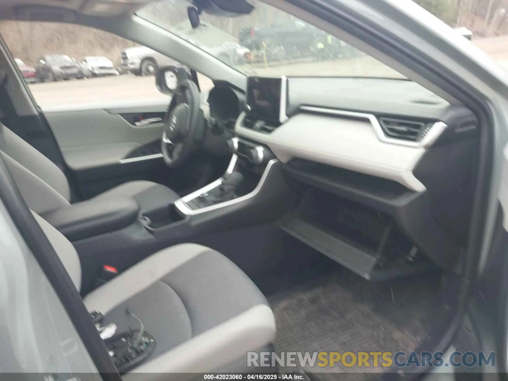 5 Photograph of a damaged car JTMRWRFV3PD189212 TOYOTA RAV4 HYBRID 2023