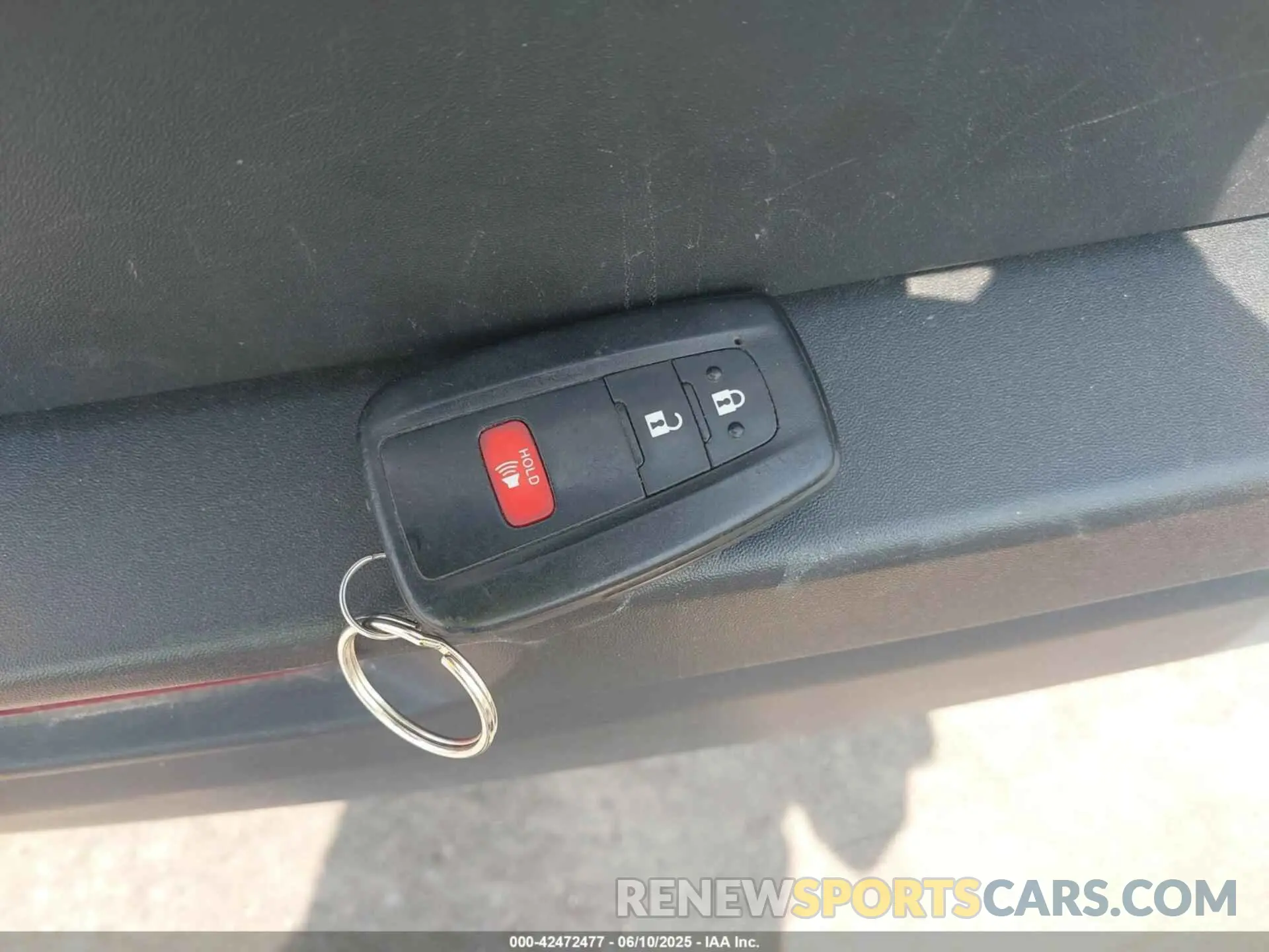 11 Photograph of a damaged car JTMRWRFV3PD193437 TOYOTA RAV4 HYBRID 2023