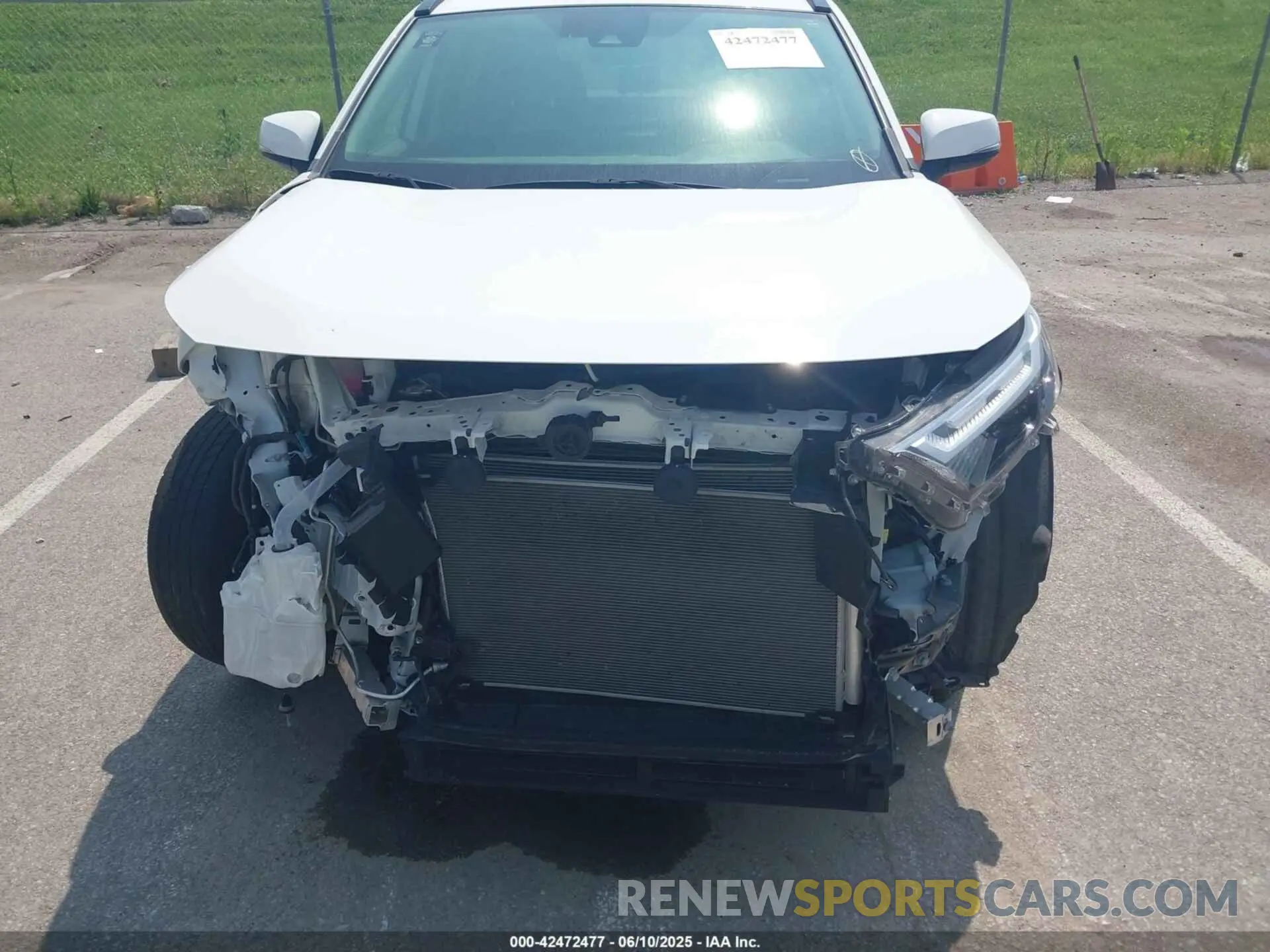 18 Photograph of a damaged car JTMRWRFV3PD193437 TOYOTA RAV4 HYBRID 2023