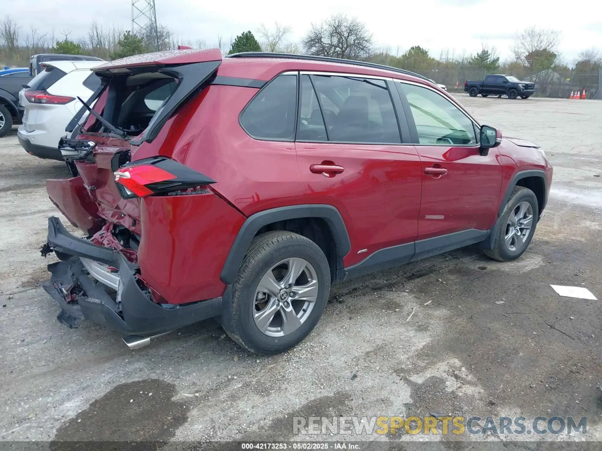 4 Photograph of a damaged car JTMRWRFV3PD205294 TOYOTA RAV4 HYBRID 2023