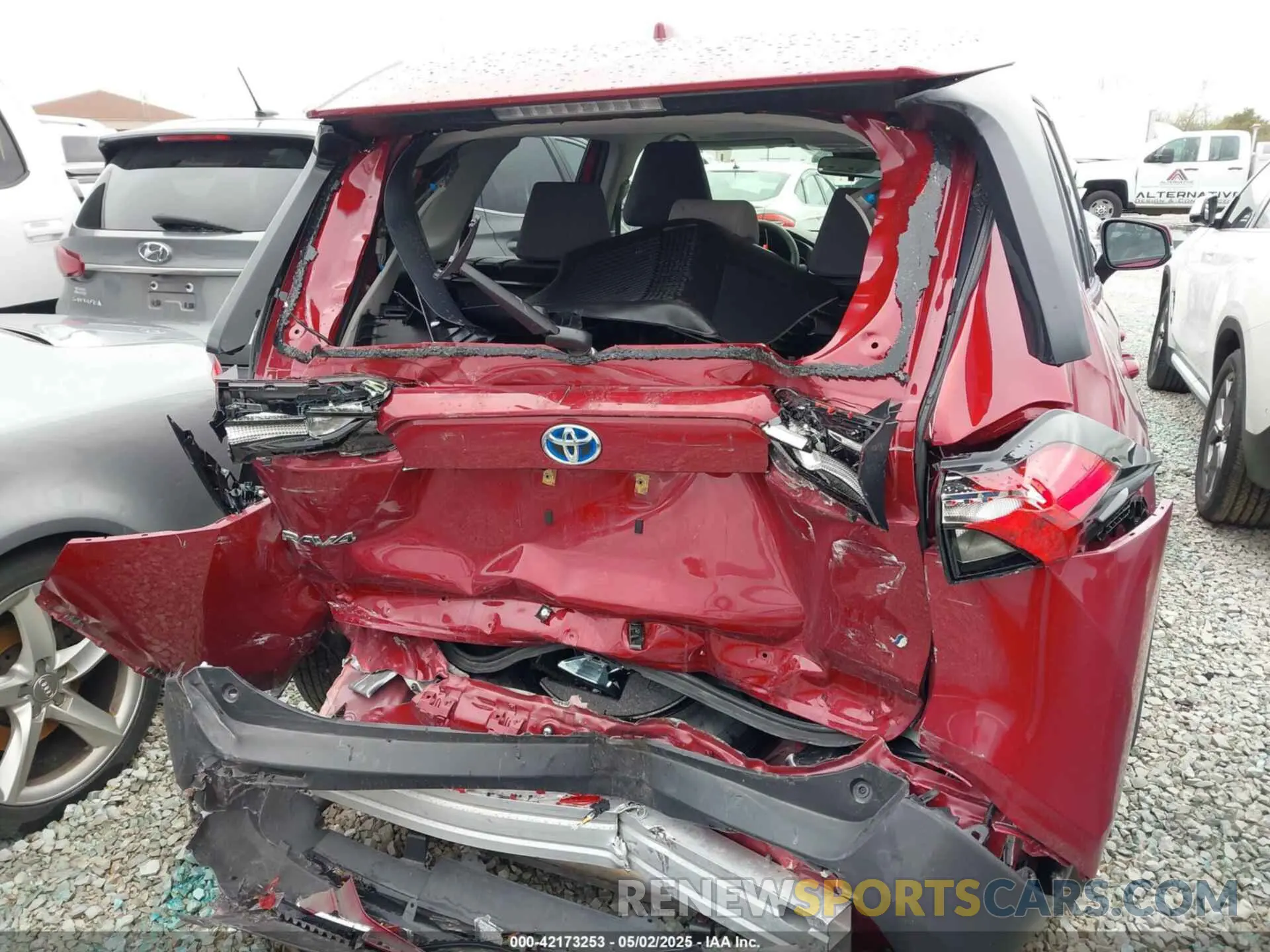 6 Photograph of a damaged car JTMRWRFV3PD205294 TOYOTA RAV4 HYBRID 2023