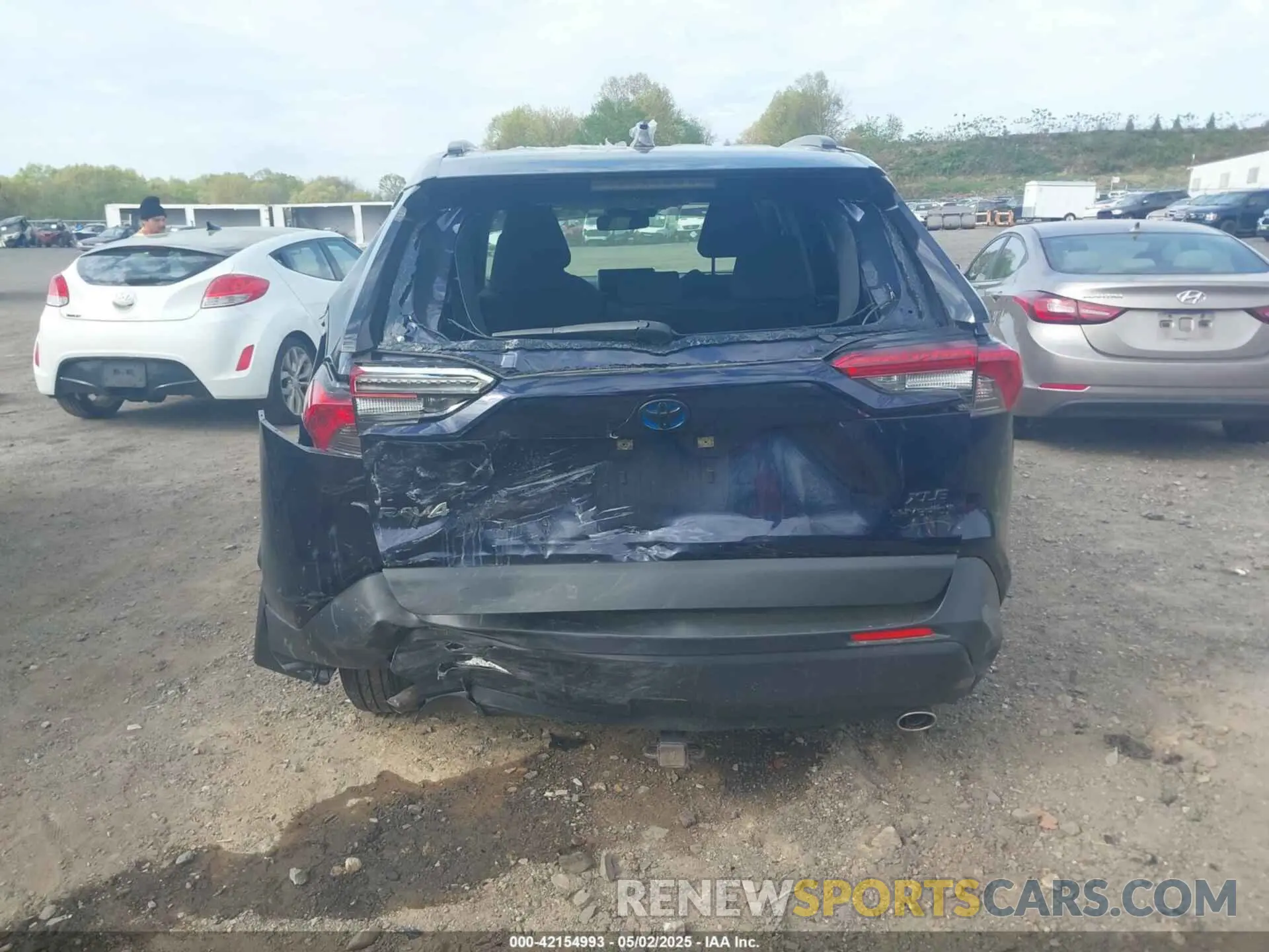 4 Photograph of a damaged car JTMRWRFV9PD168459 TOYOTA RAV4 HYBRID 2023