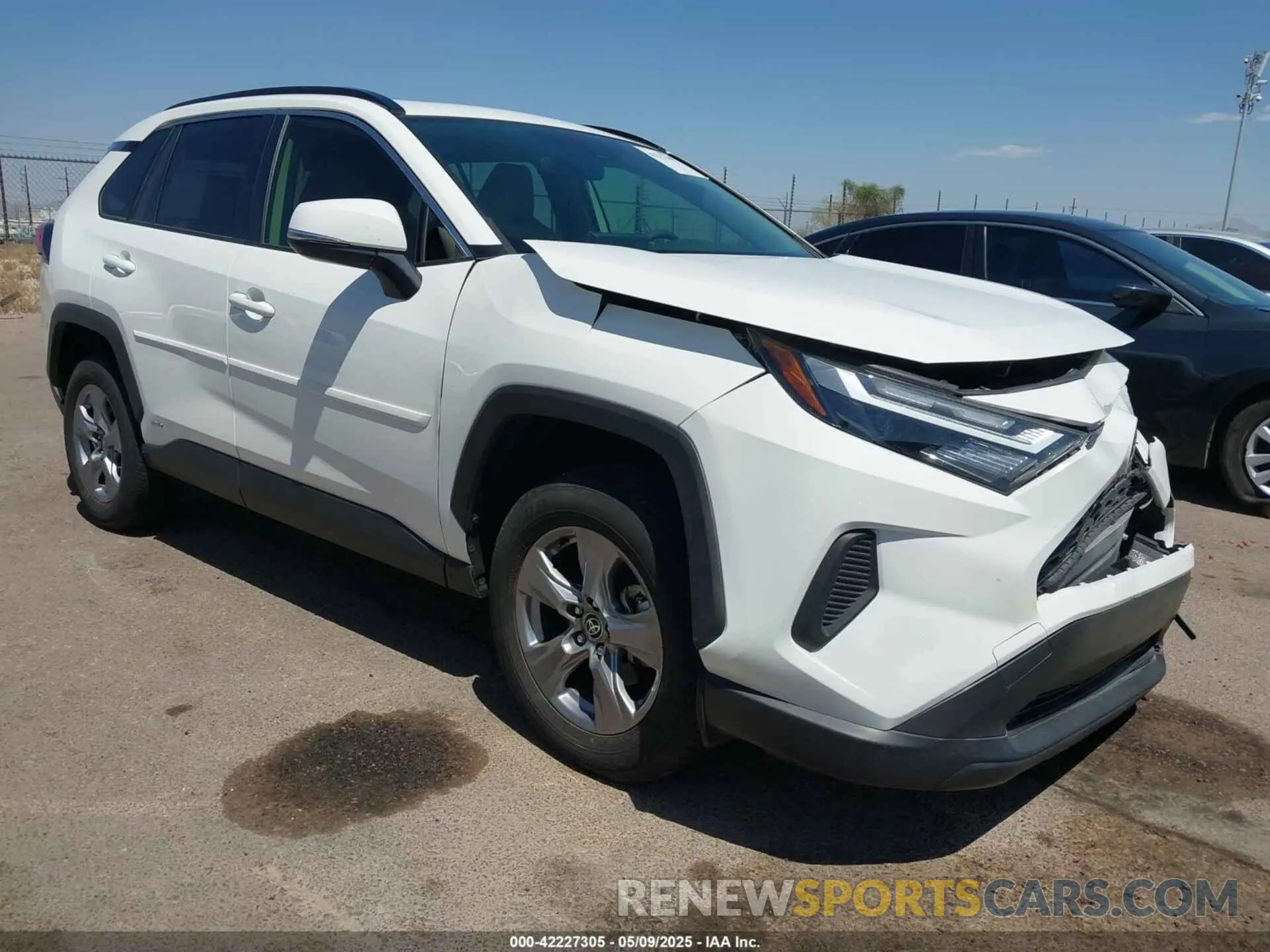 1 Photograph of a damaged car JTMRWRFV9PD195855 TOYOTA RAV4 HYBRID 2023