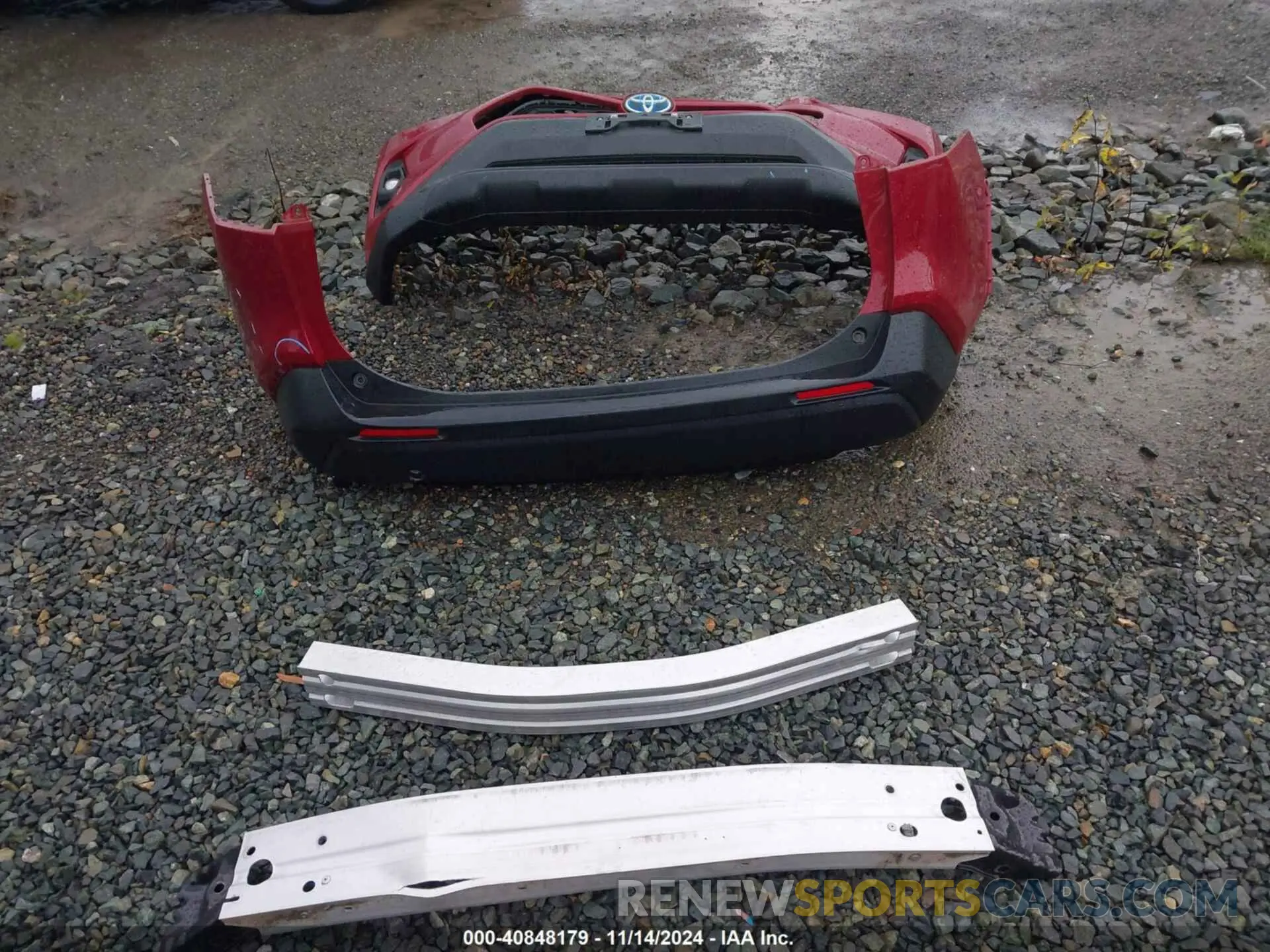12 Photograph of a damaged car 2T3B6RFV5RW059052 TOYOTA RAV4 HYBRID 2024