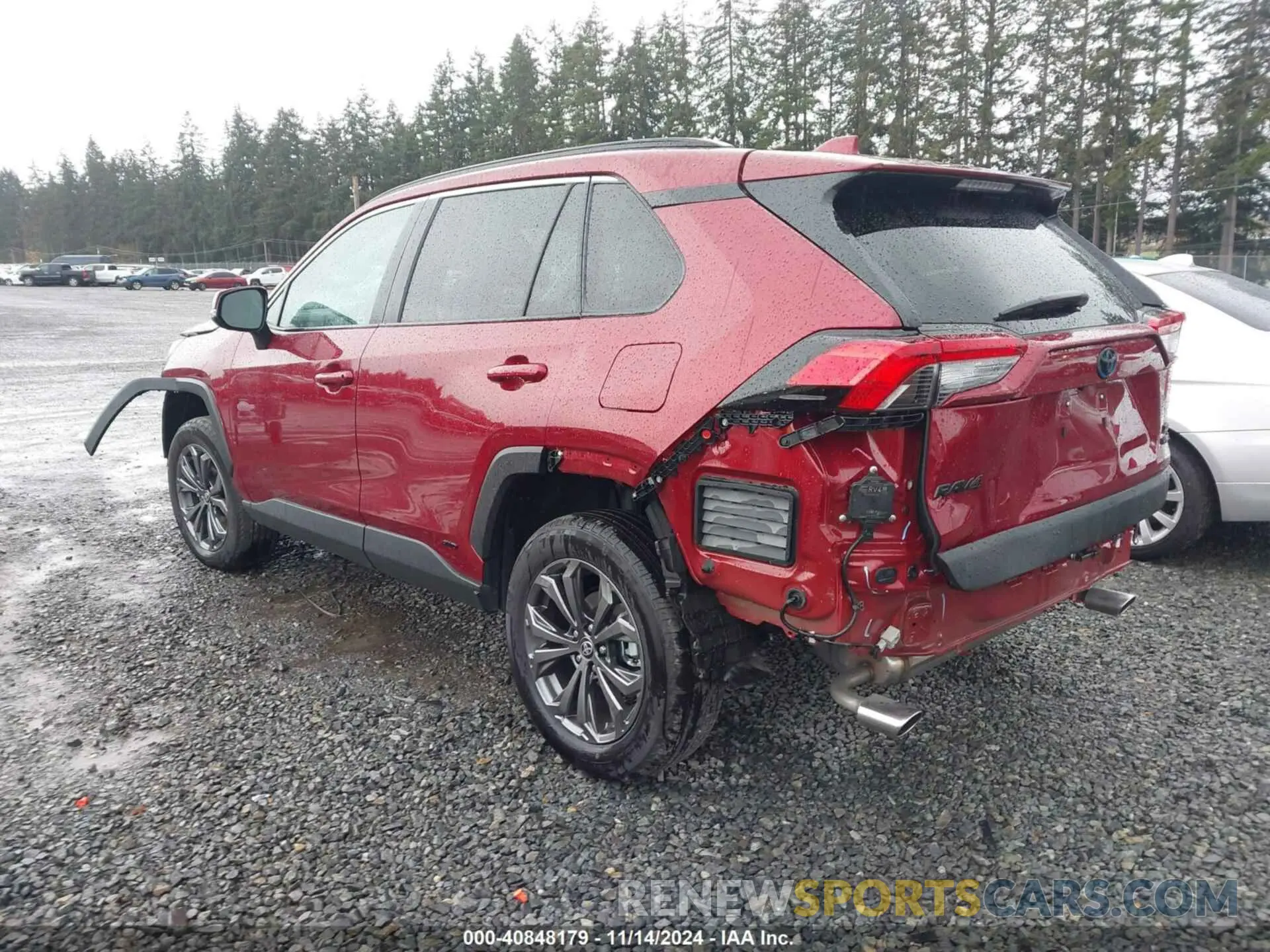 3 Photograph of a damaged car 2T3B6RFV5RW059052 TOYOTA RAV4 HYBRID 2024