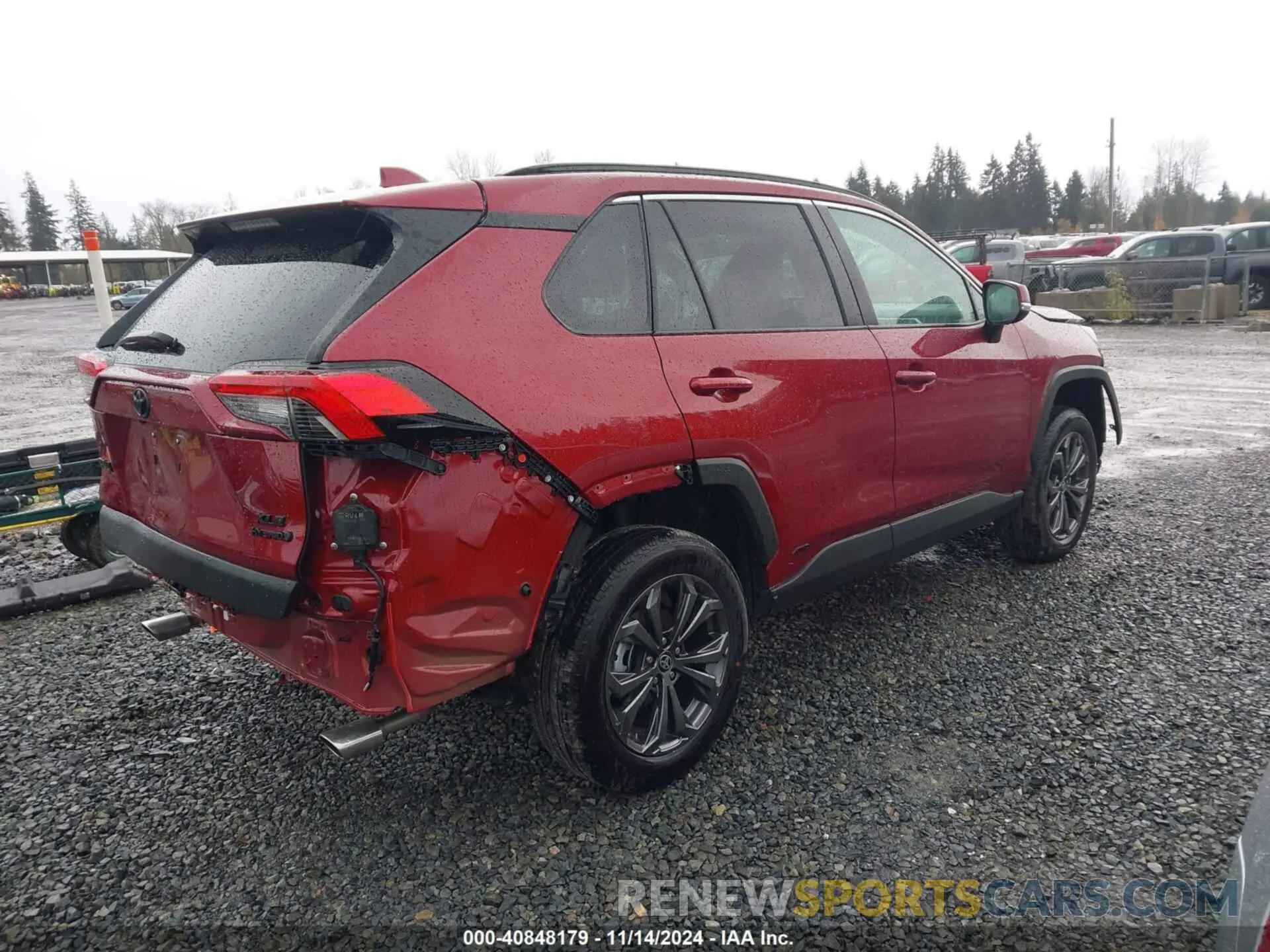 4 Photograph of a damaged car 2T3B6RFV5RW059052 TOYOTA RAV4 HYBRID 2024