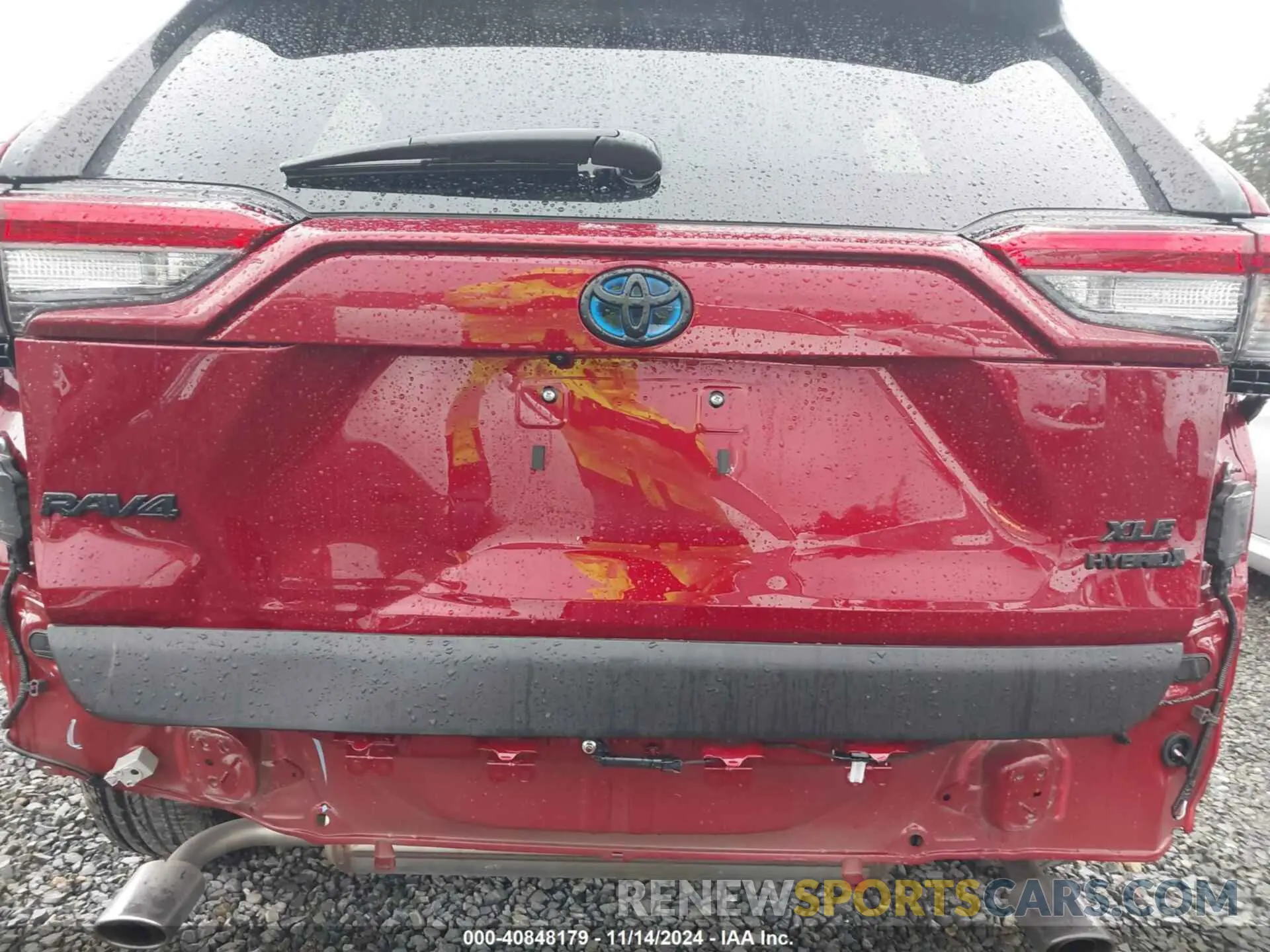 6 Photograph of a damaged car 2T3B6RFV5RW059052 TOYOTA RAV4 HYBRID 2024