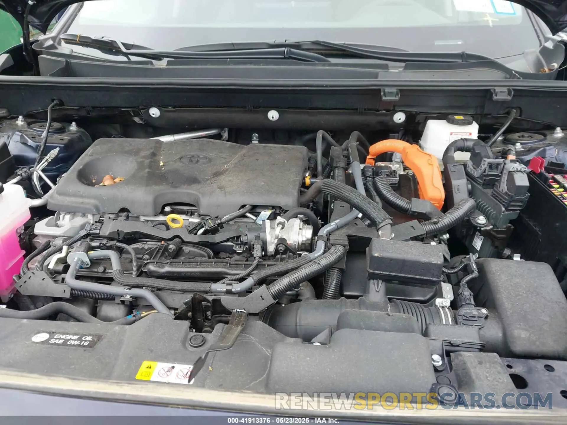 10 Photograph of a damaged car 2T3B6RFV6RW064860 TOYOTA RAV4 HYBRID 2024