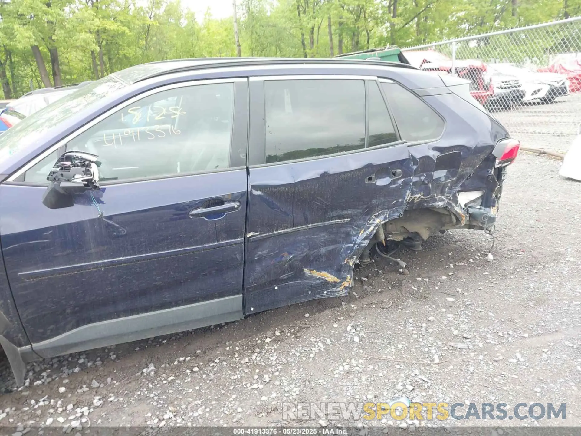 6 Photograph of a damaged car 2T3B6RFV6RW064860 TOYOTA RAV4 HYBRID 2024