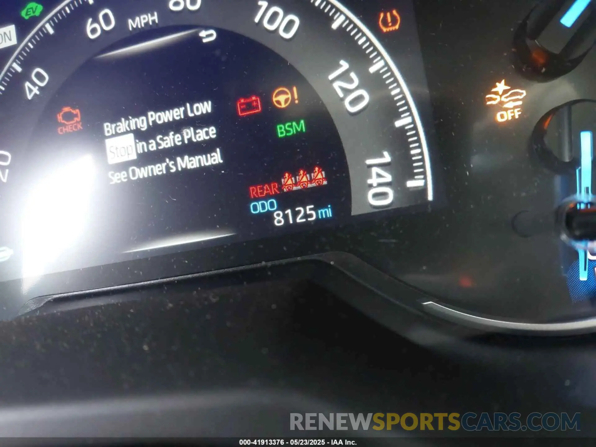 7 Photograph of a damaged car 2T3B6RFV6RW064860 TOYOTA RAV4 HYBRID 2024