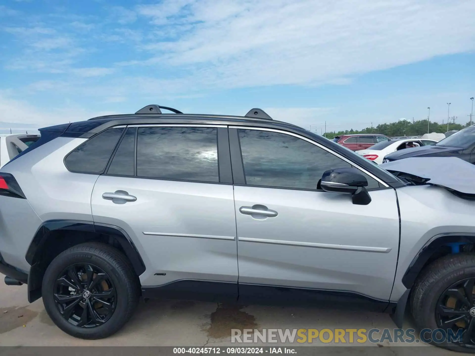 14 Photograph of a damaged car 2T3E6RFV0RW069873 TOYOTA RAV4 HYBRID 2024