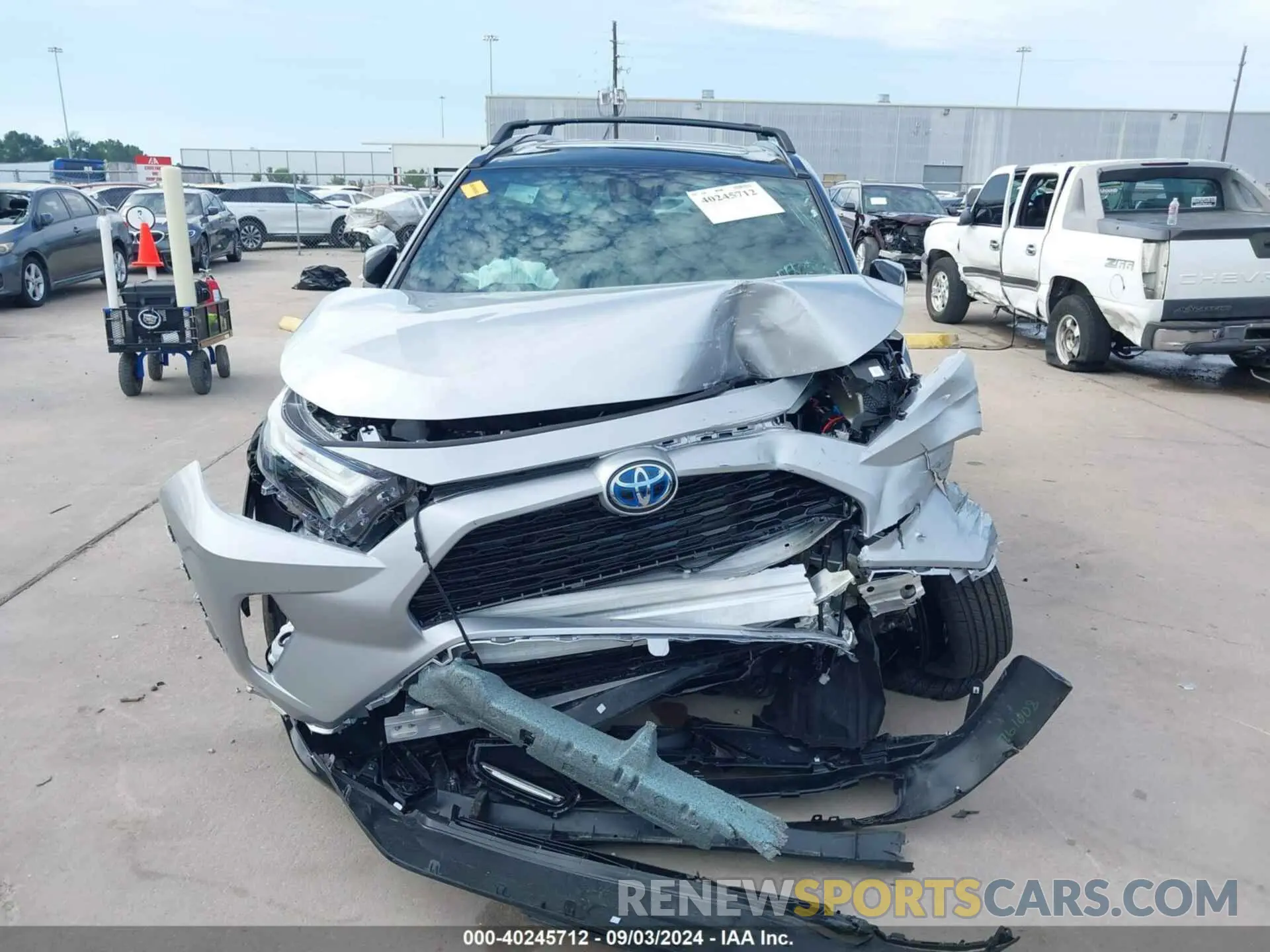 6 Photograph of a damaged car 2T3E6RFV0RW069873 TOYOTA RAV4 HYBRID 2024