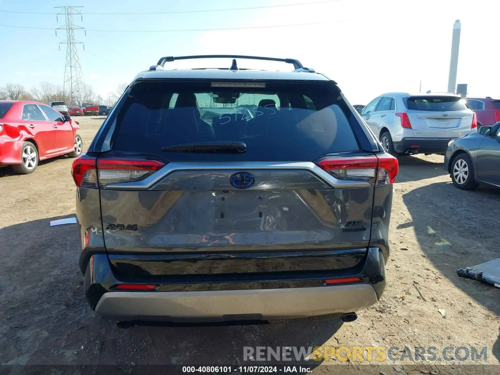 17 Photograph of a damaged car 2T3E6RFV5RW048582 TOYOTA RAV4 HYBRID 2024