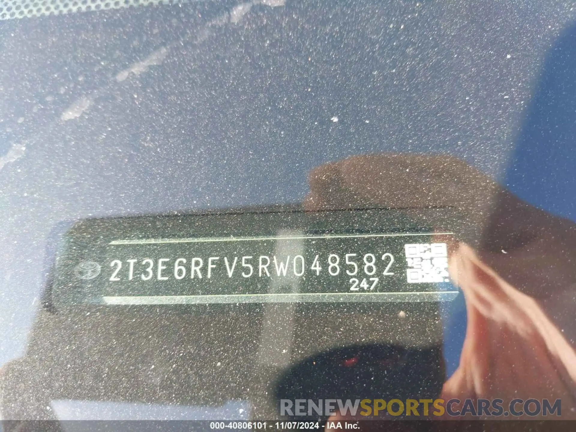 9 Photograph of a damaged car 2T3E6RFV5RW048582 TOYOTA RAV4 HYBRID 2024