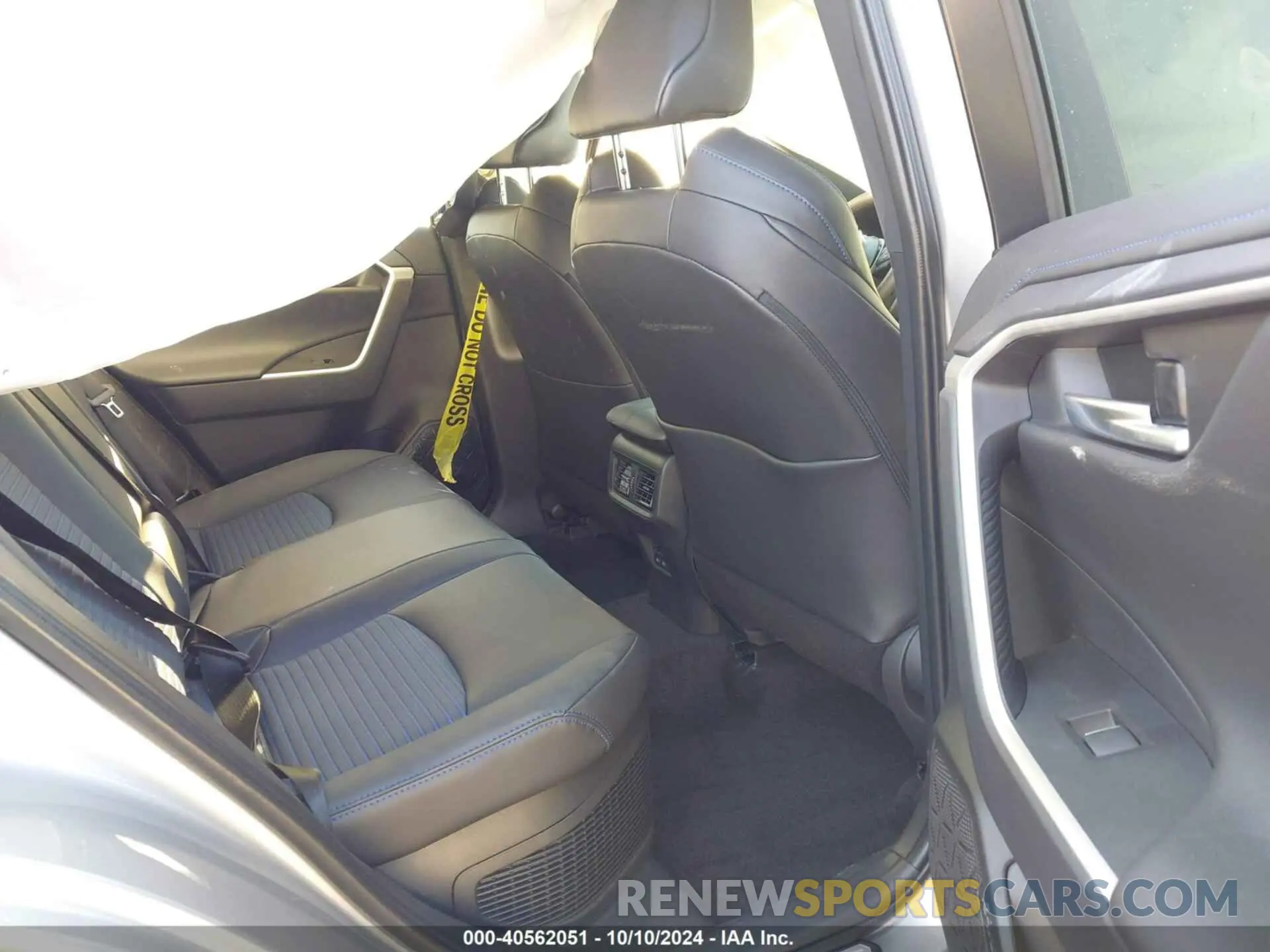 8 Photograph of a damaged car 2T3E6RFV5RW073269 TOYOTA RAV4 HYBRID 2024