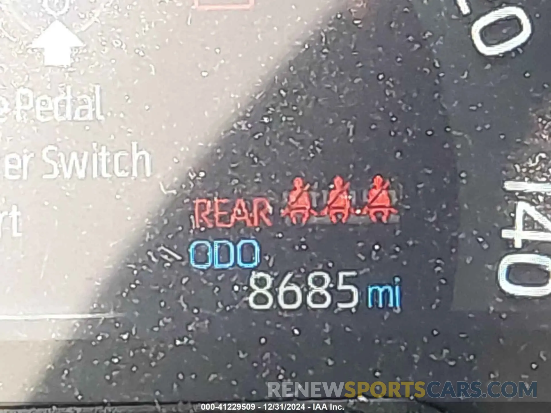 16 Photograph of a damaged car 2T3E6RFV7RW053105 TOYOTA RAV4 HYBRID 2024