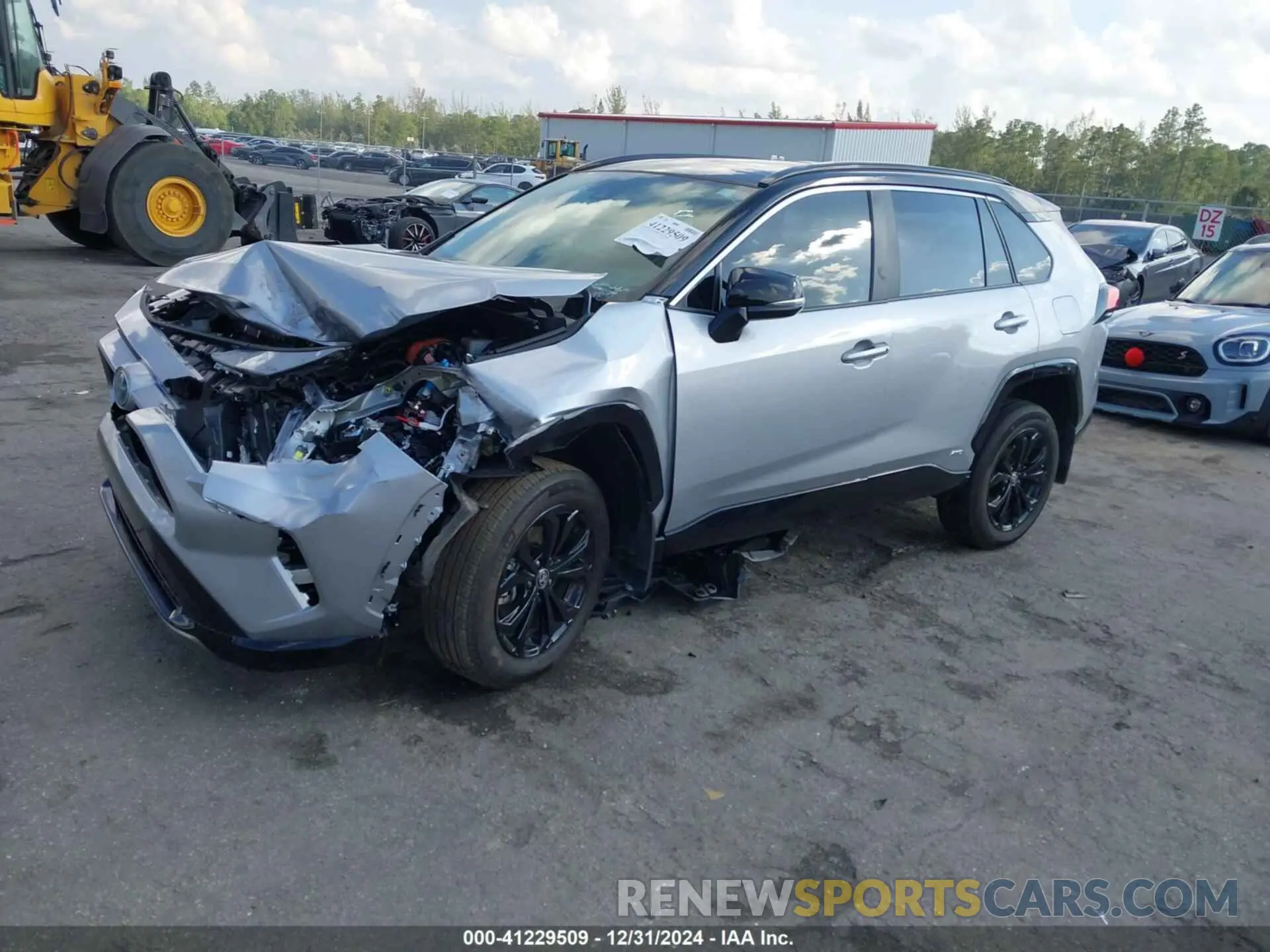 2 Photograph of a damaged car 2T3E6RFV7RW053105 TOYOTA RAV4 HYBRID 2024