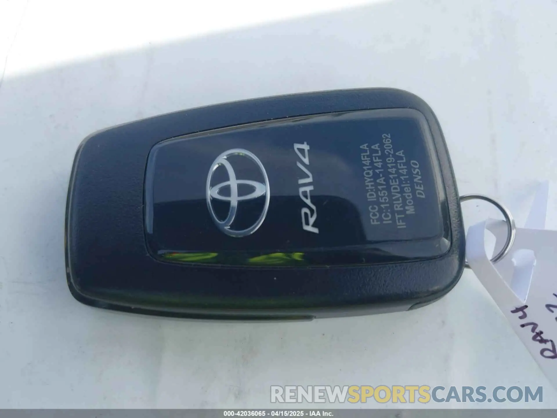 11 Photograph of a damaged car 2T3E6RFV9RW075770 TOYOTA RAV4 HYBRID 2024