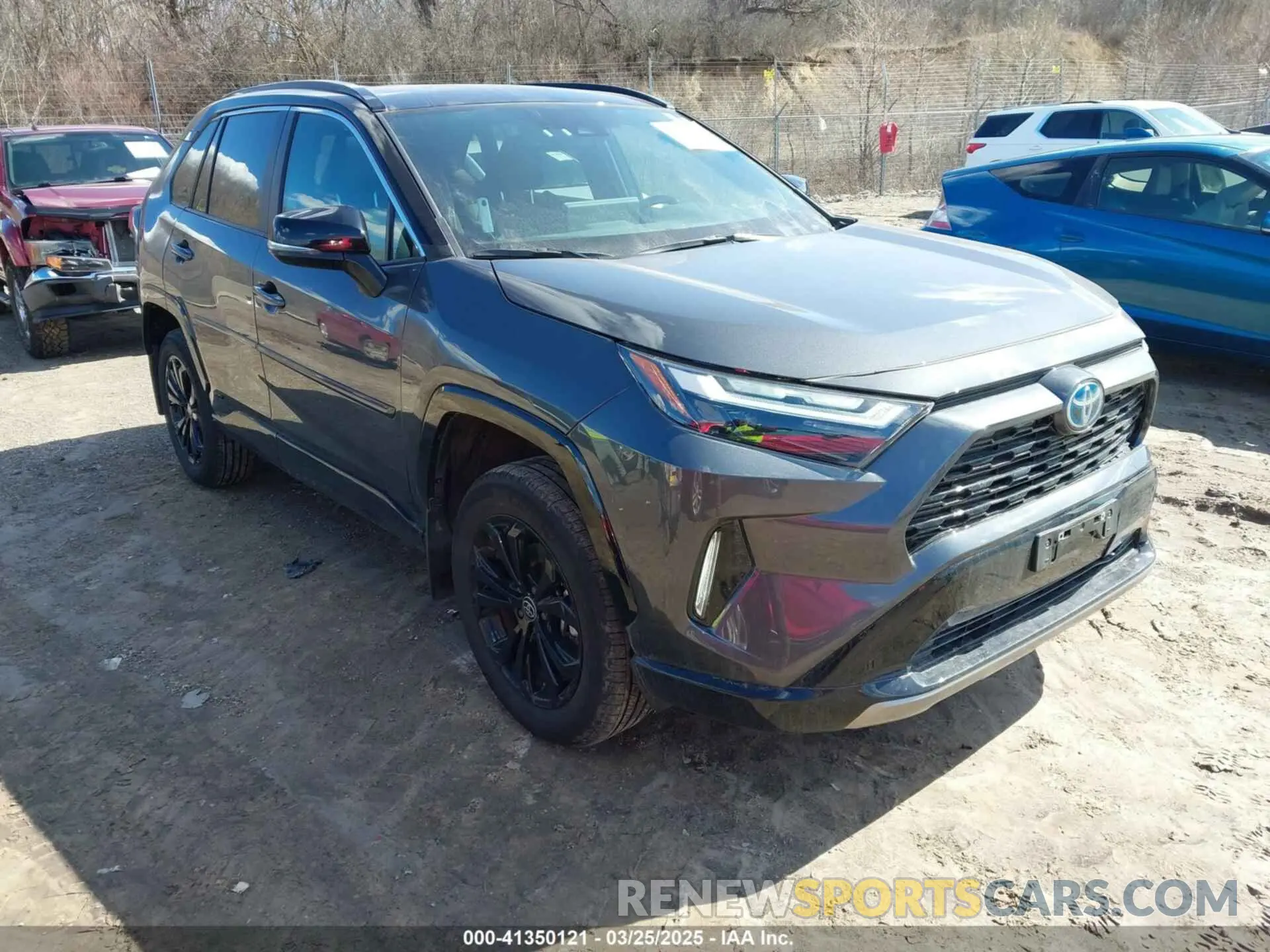 1 Photograph of a damaged car 2T3E6RFVXRW052367 TOYOTA RAV4 HYBRID 2024