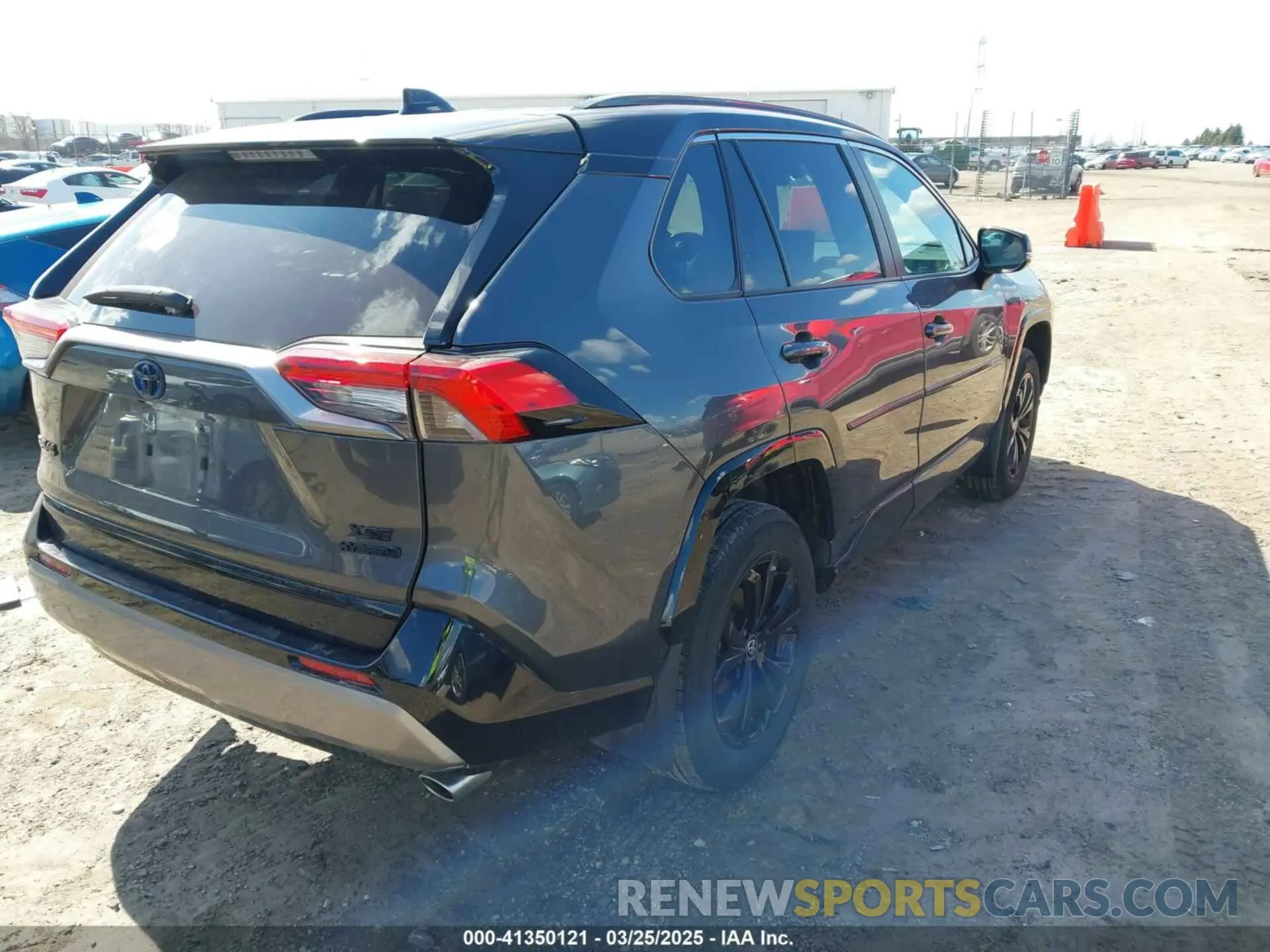 4 Photograph of a damaged car 2T3E6RFVXRW052367 TOYOTA RAV4 HYBRID 2024