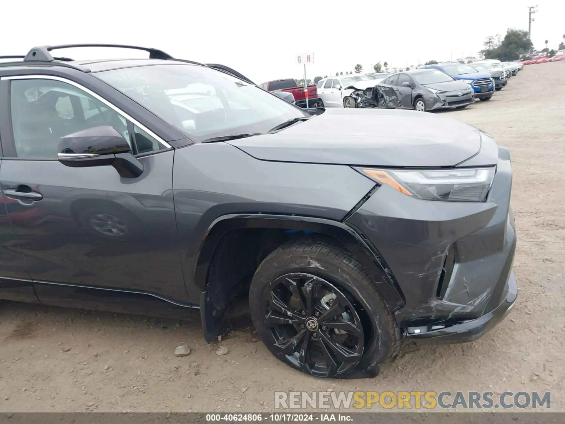 12 Photograph of a damaged car 2T3E6RFVXRW055026 TOYOTA RAV4 HYBRID 2024