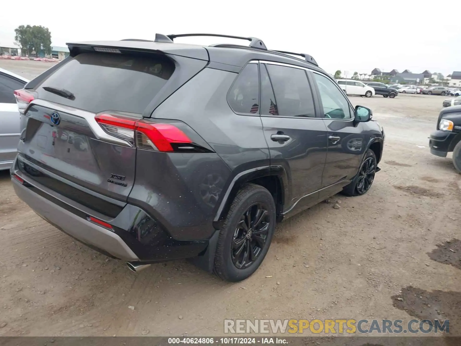 4 Photograph of a damaged car 2T3E6RFVXRW055026 TOYOTA RAV4 HYBRID 2024